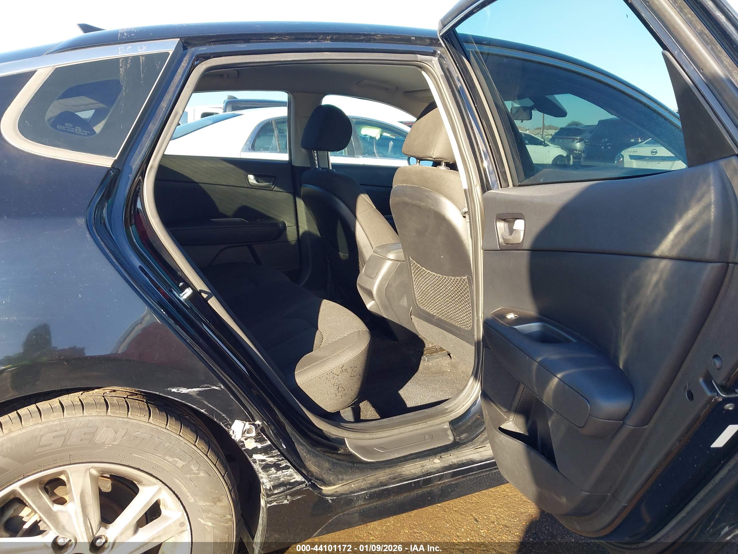 KIA OPTIMA image 8