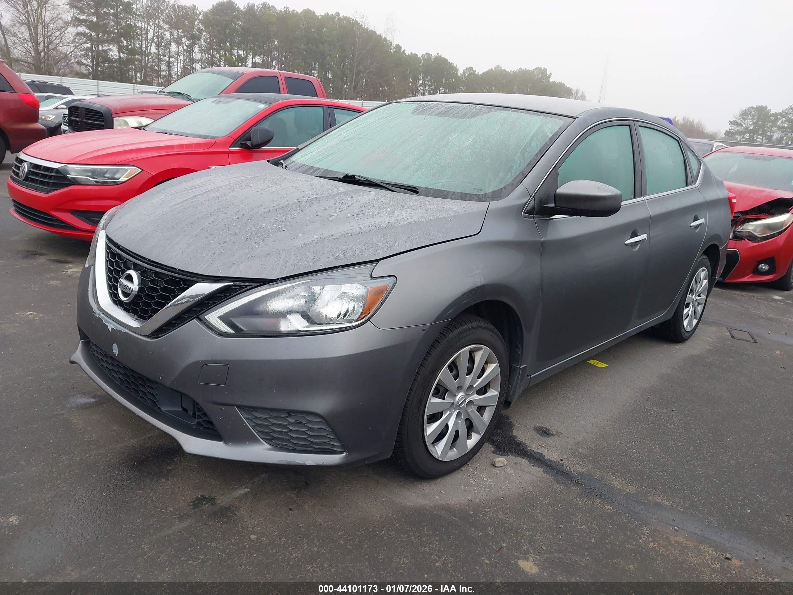 NISSAN SENTRA image 2