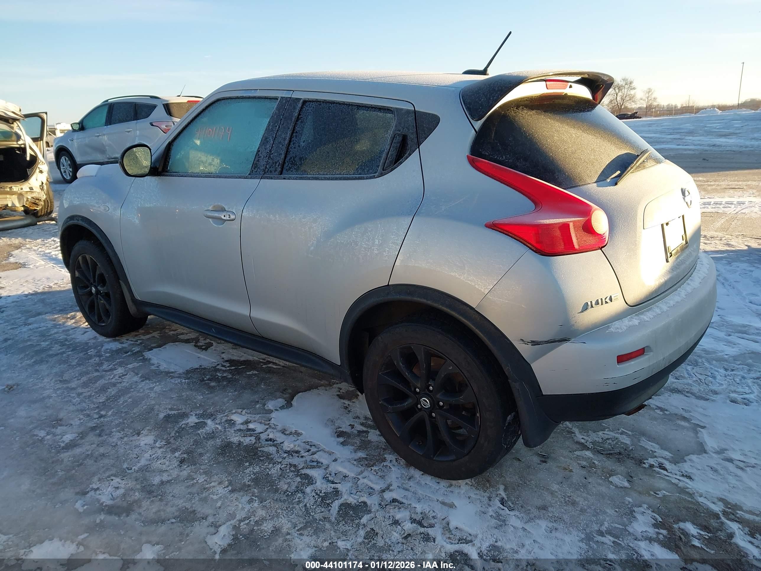 NISSAN JUKE image 3