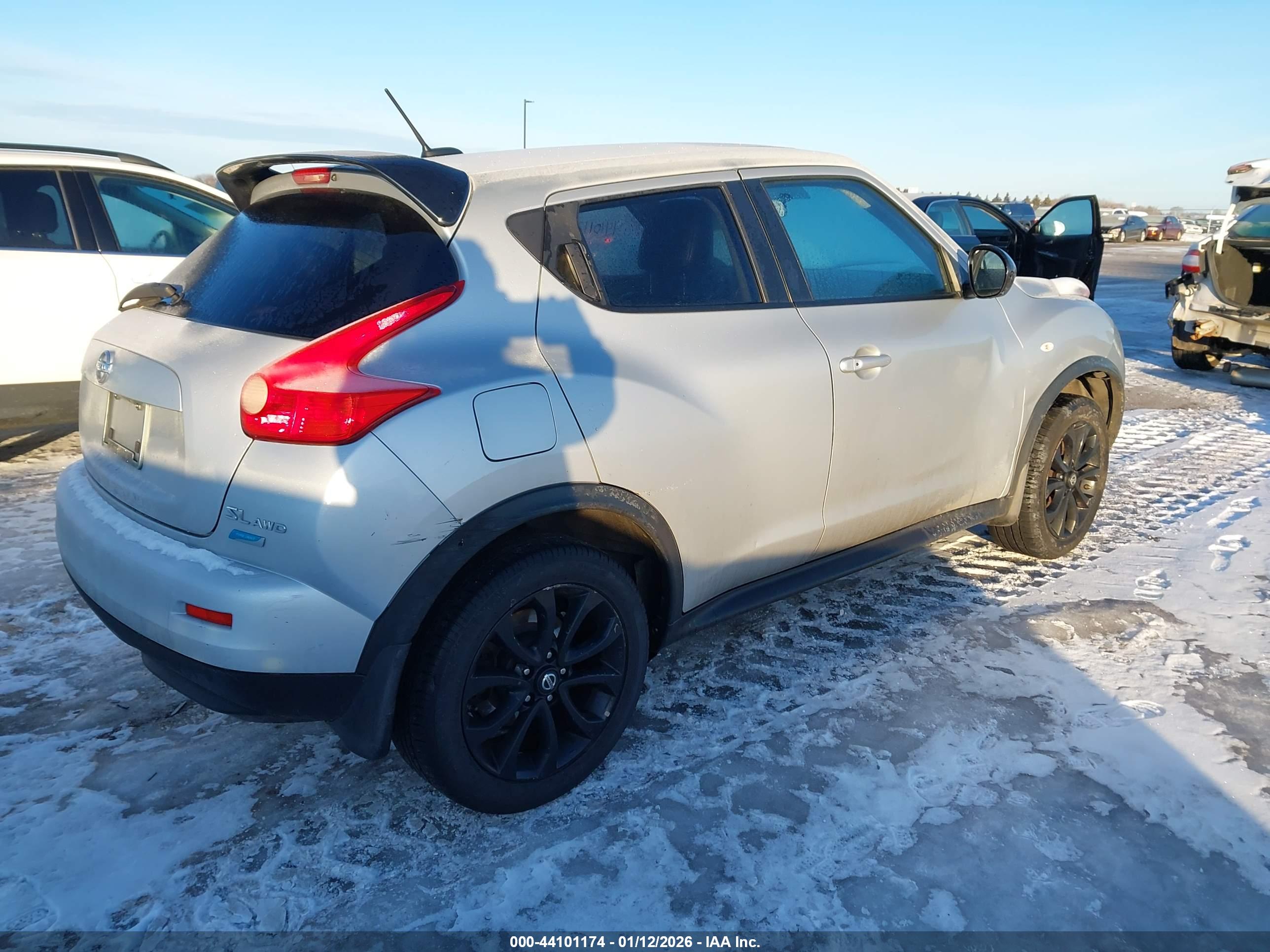 NISSAN JUKE image 4