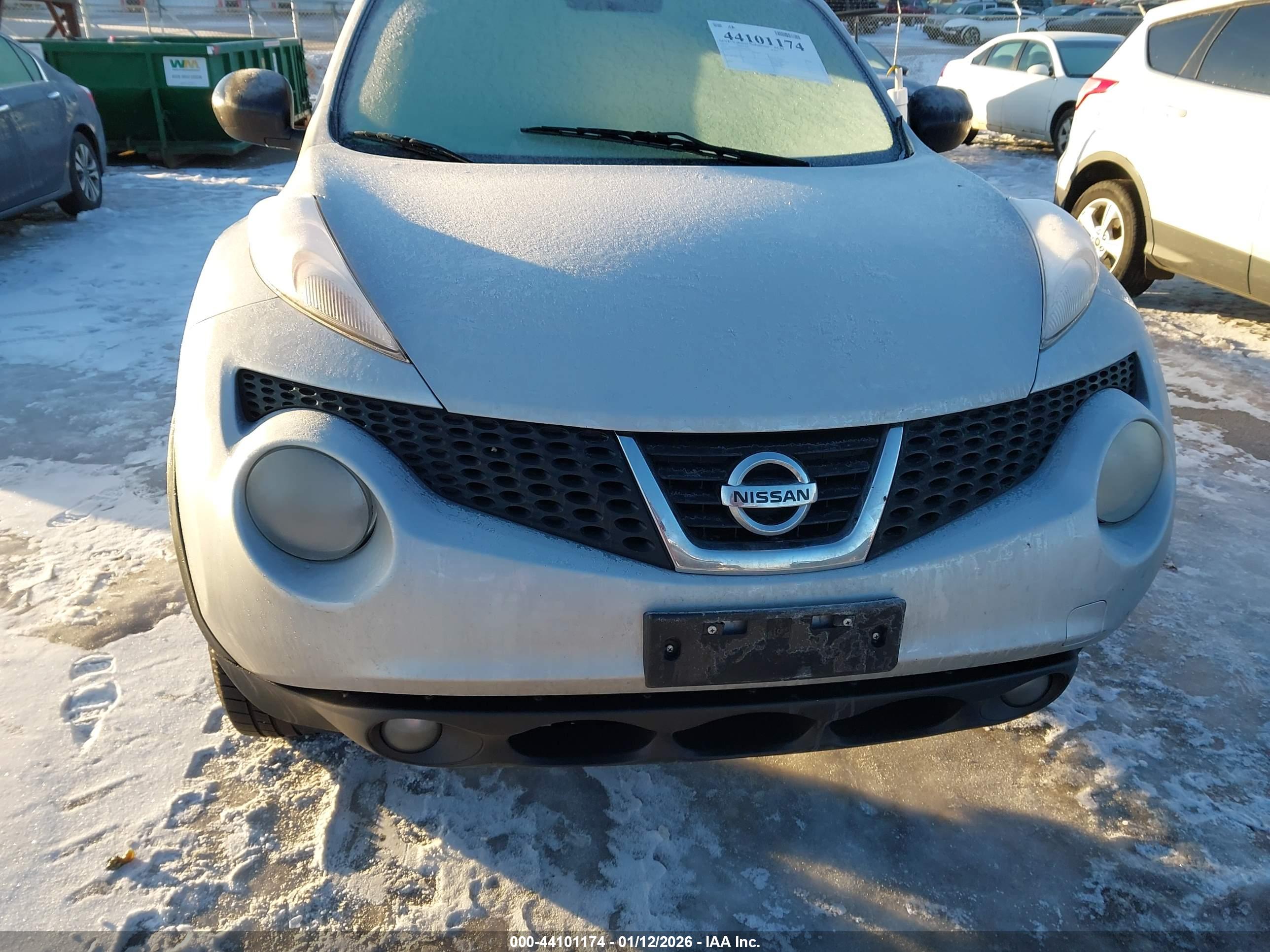 NISSAN JUKE image 6