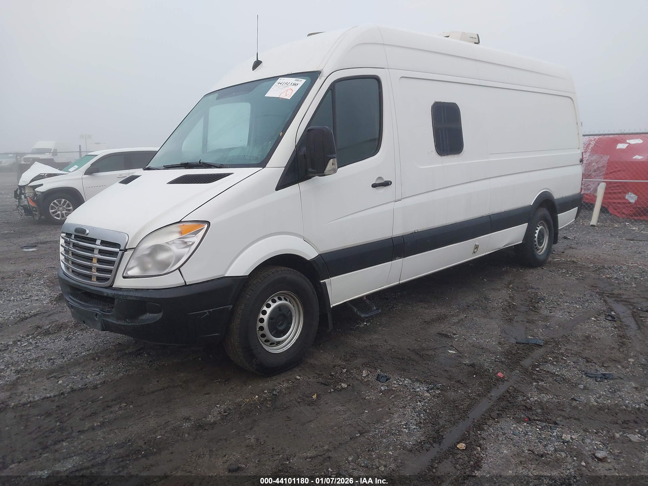 FREIGHTLINER SPRINTER image 2