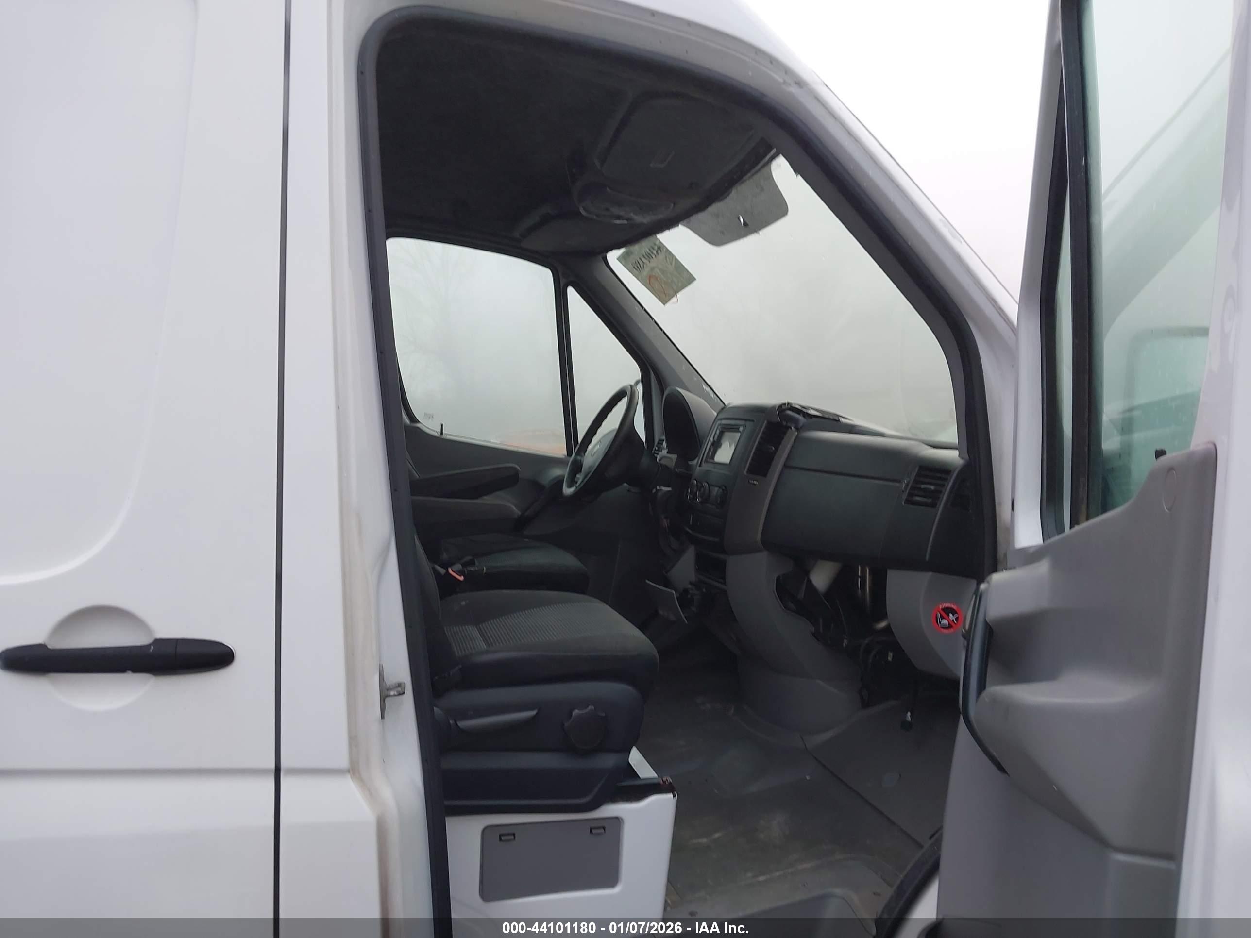 FREIGHTLINER SPRINTER image 5