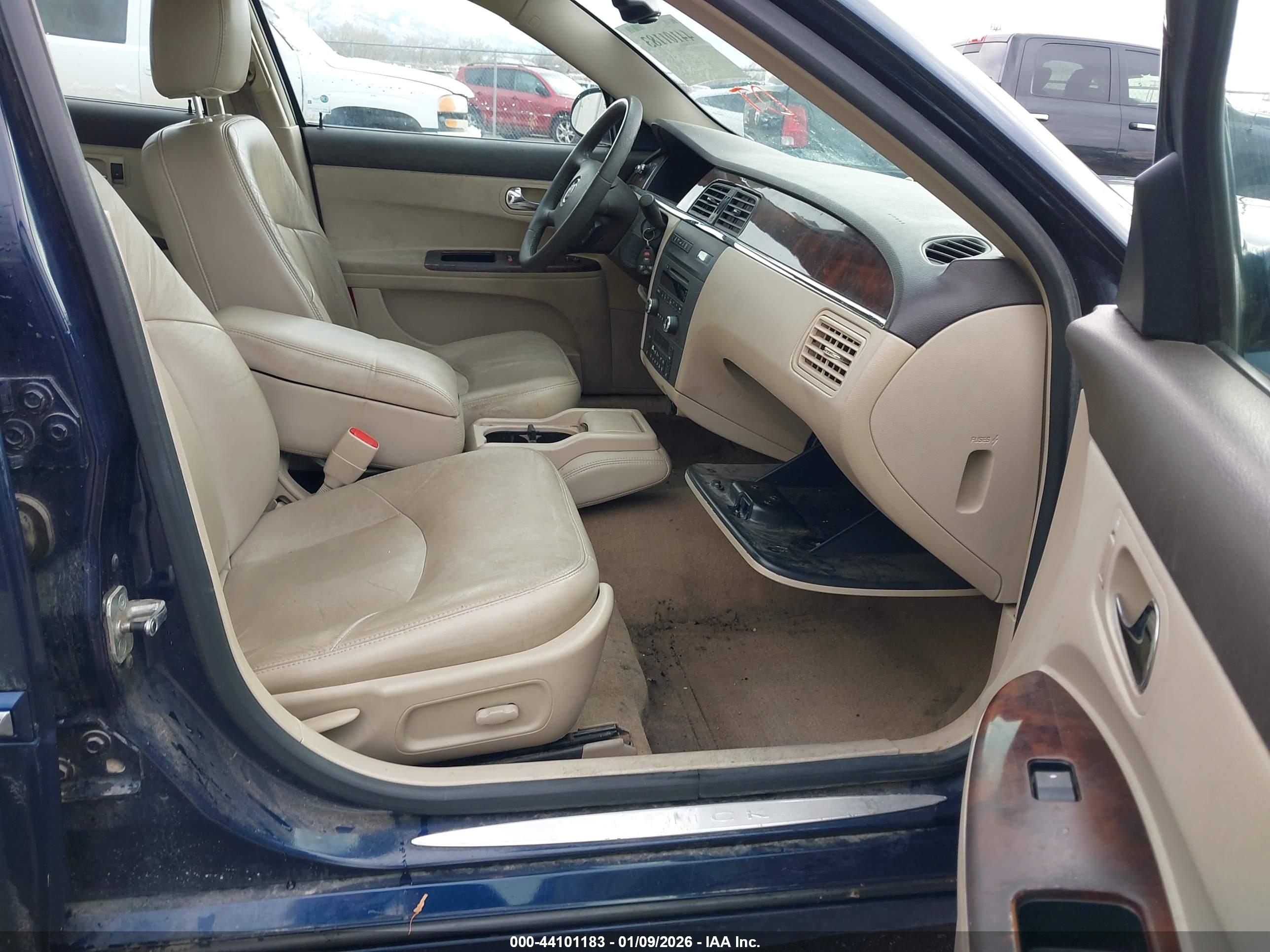 BUICK LACROSSE image 5