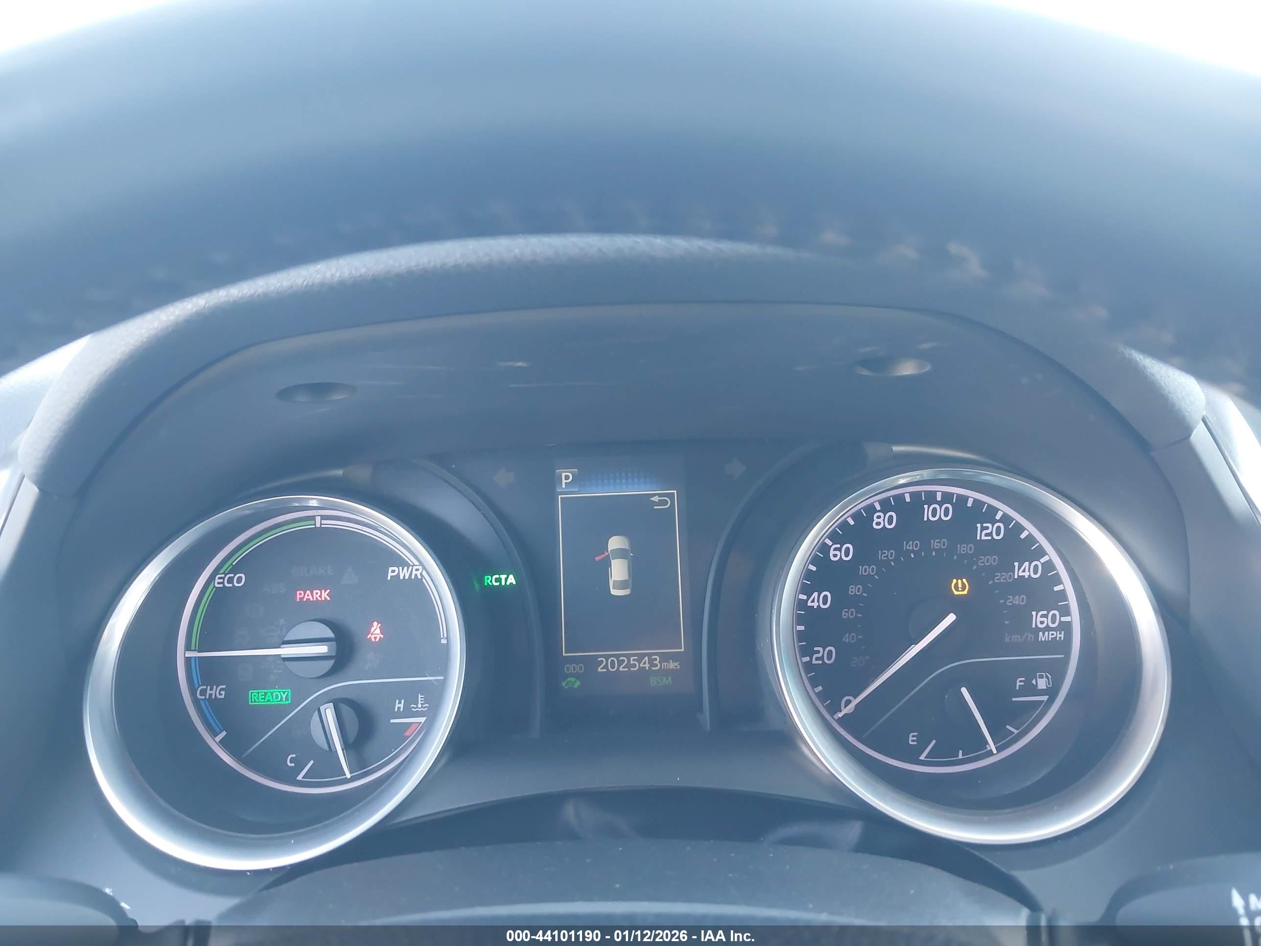 TOYOTA CAMRY image 7