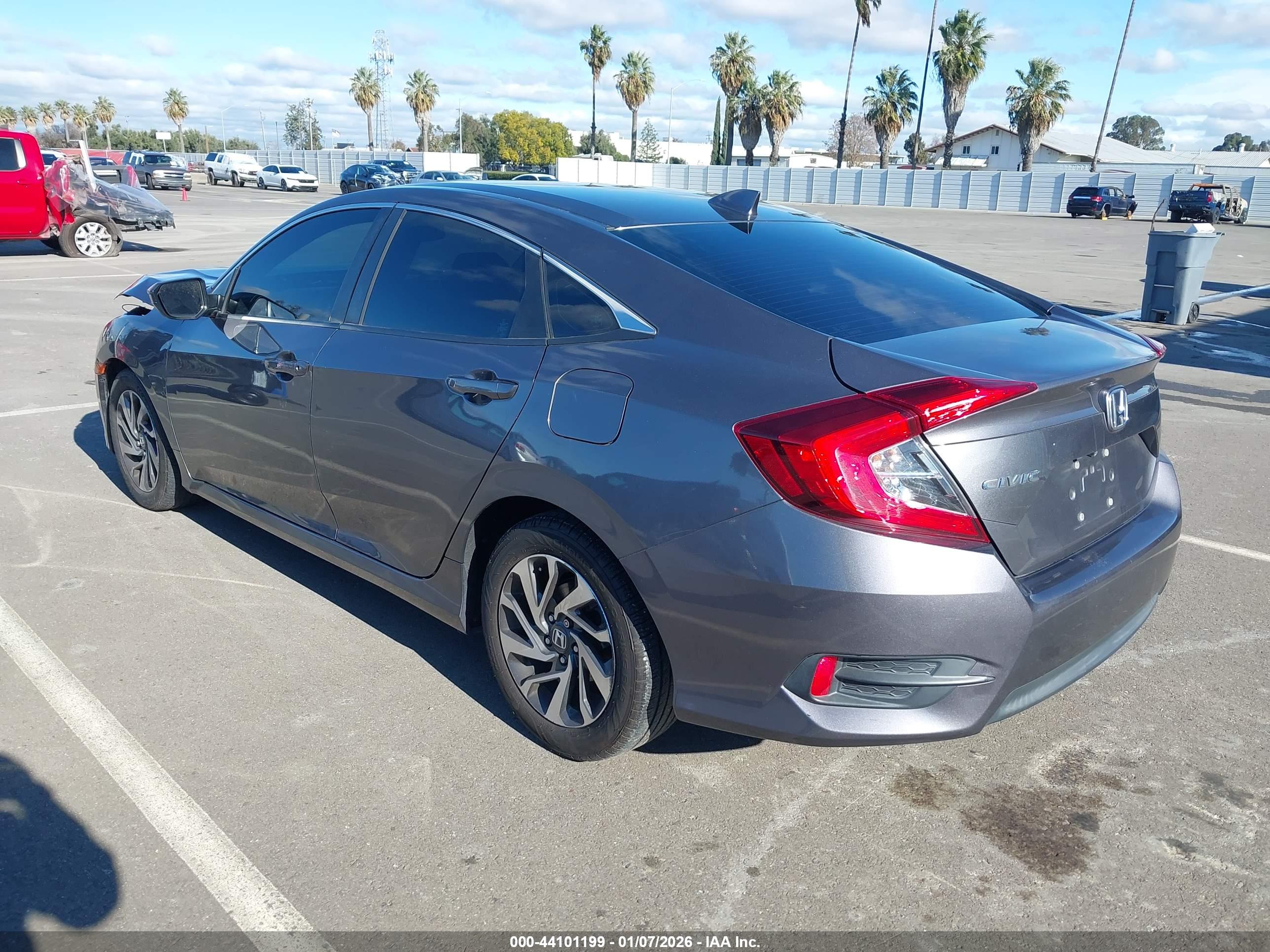 HONDA CIVIC image 3