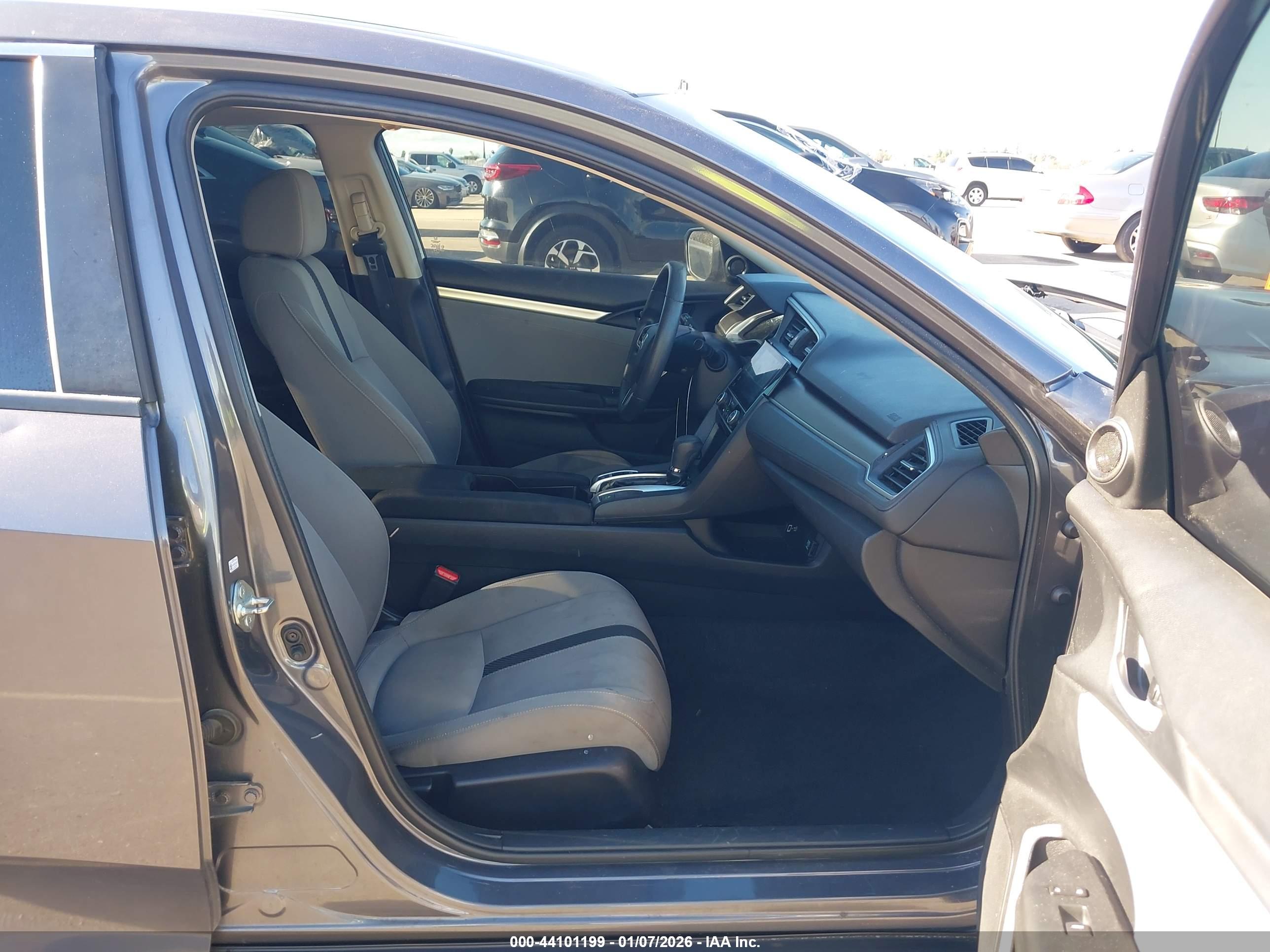 HONDA CIVIC image 5