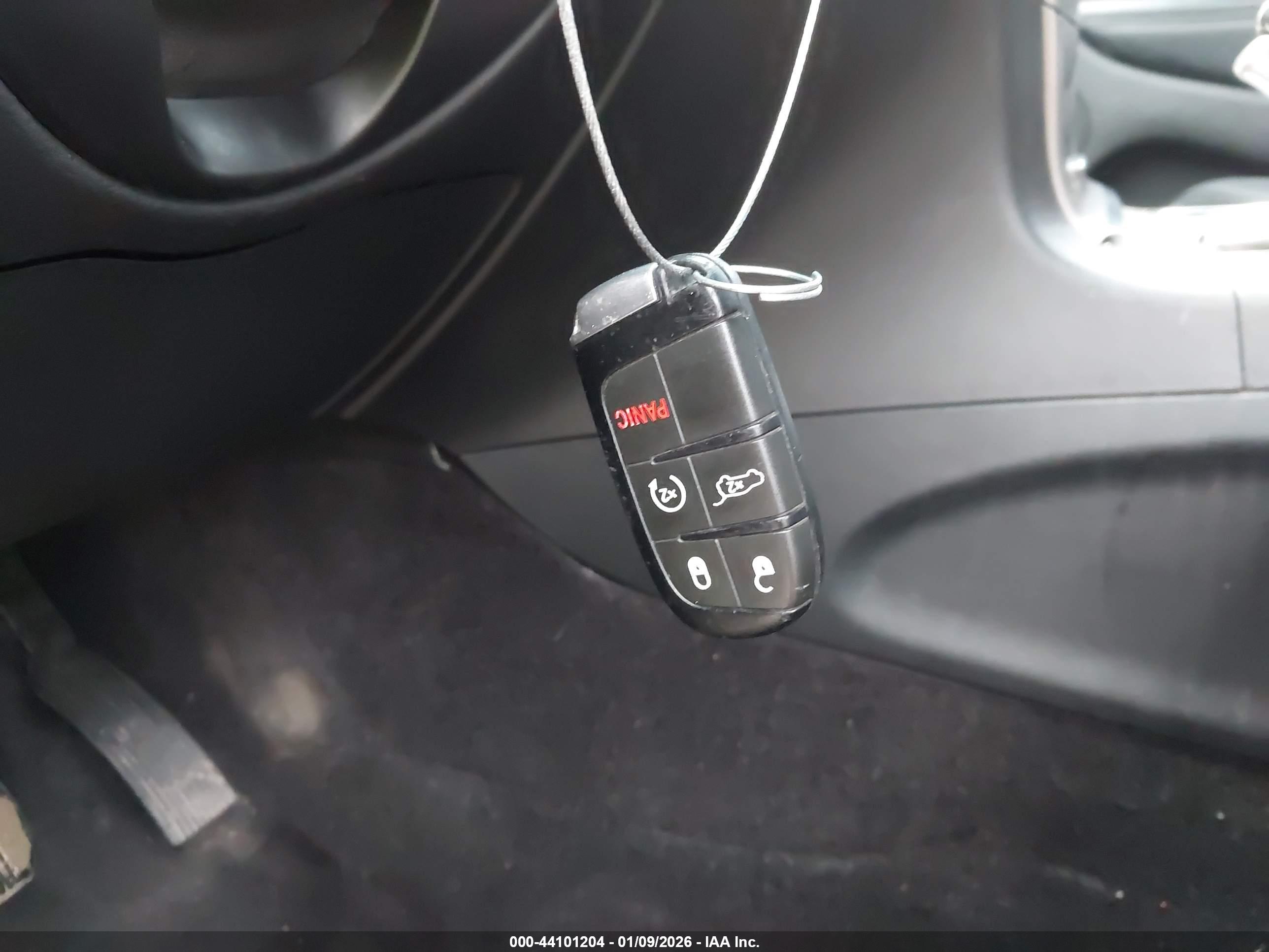 JEEP GRAND image 11
