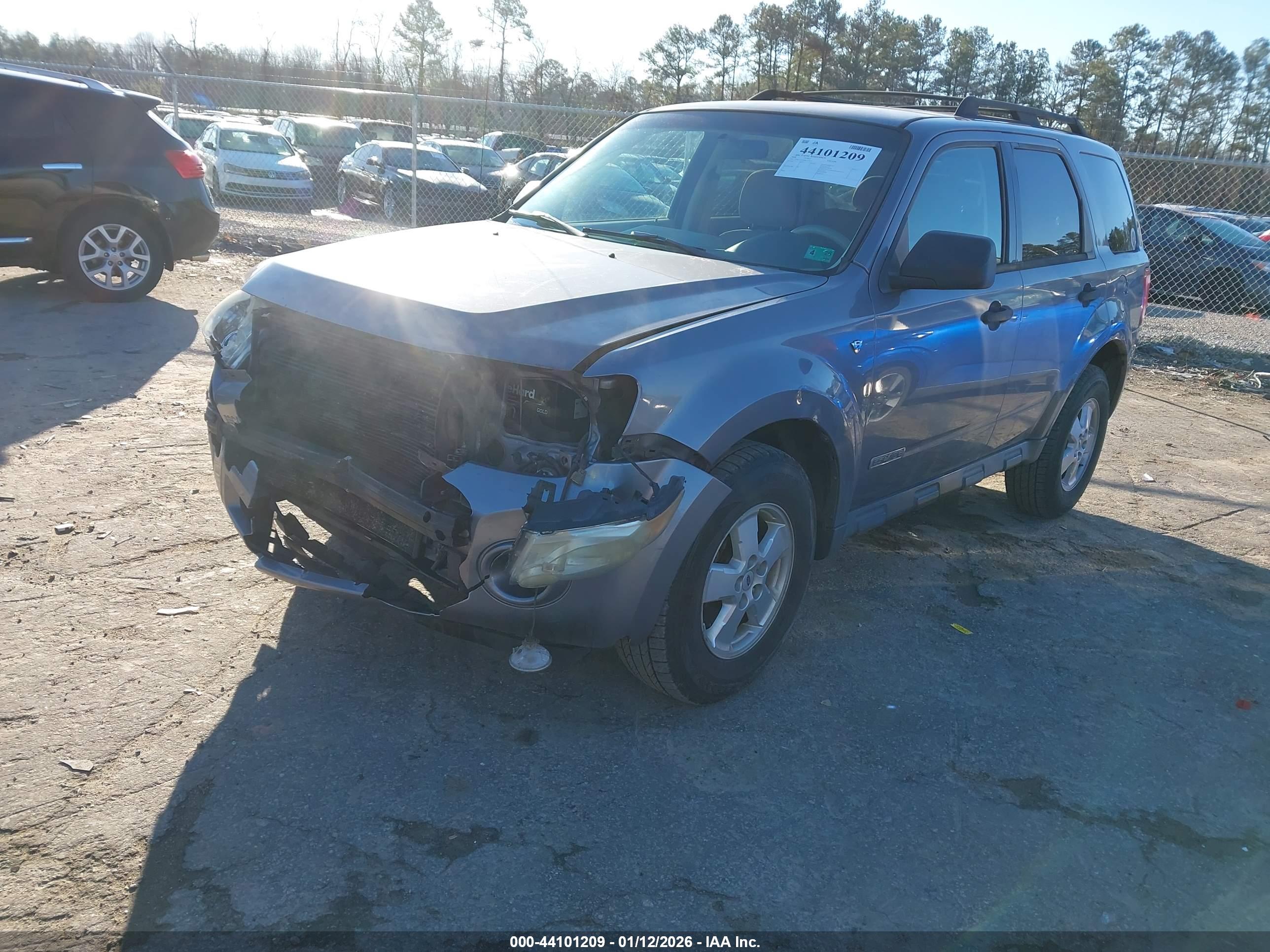 FORD ESCAPE image 2