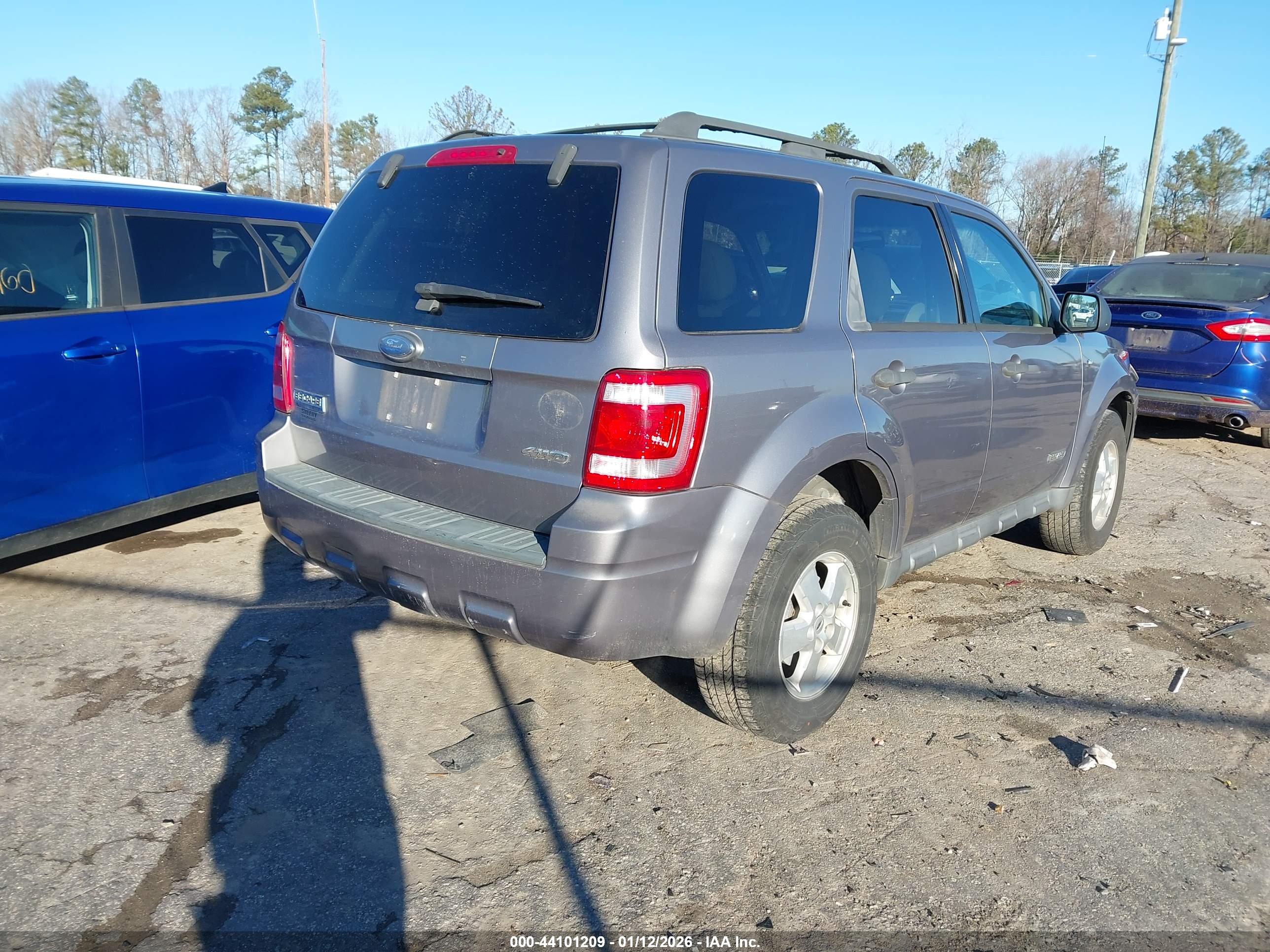 FORD ESCAPE image 4