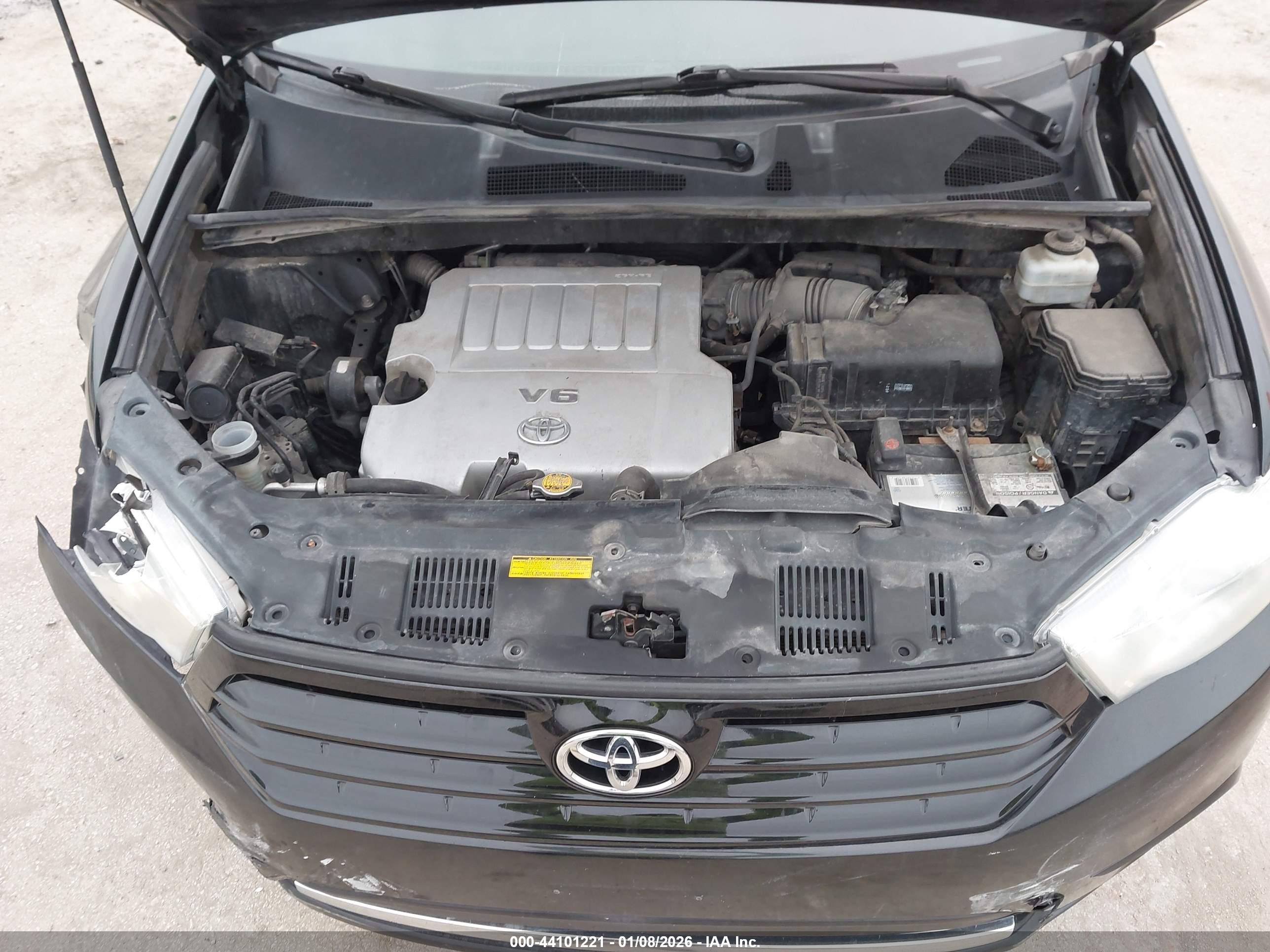 TOYOTA HIGHLANDER image 10