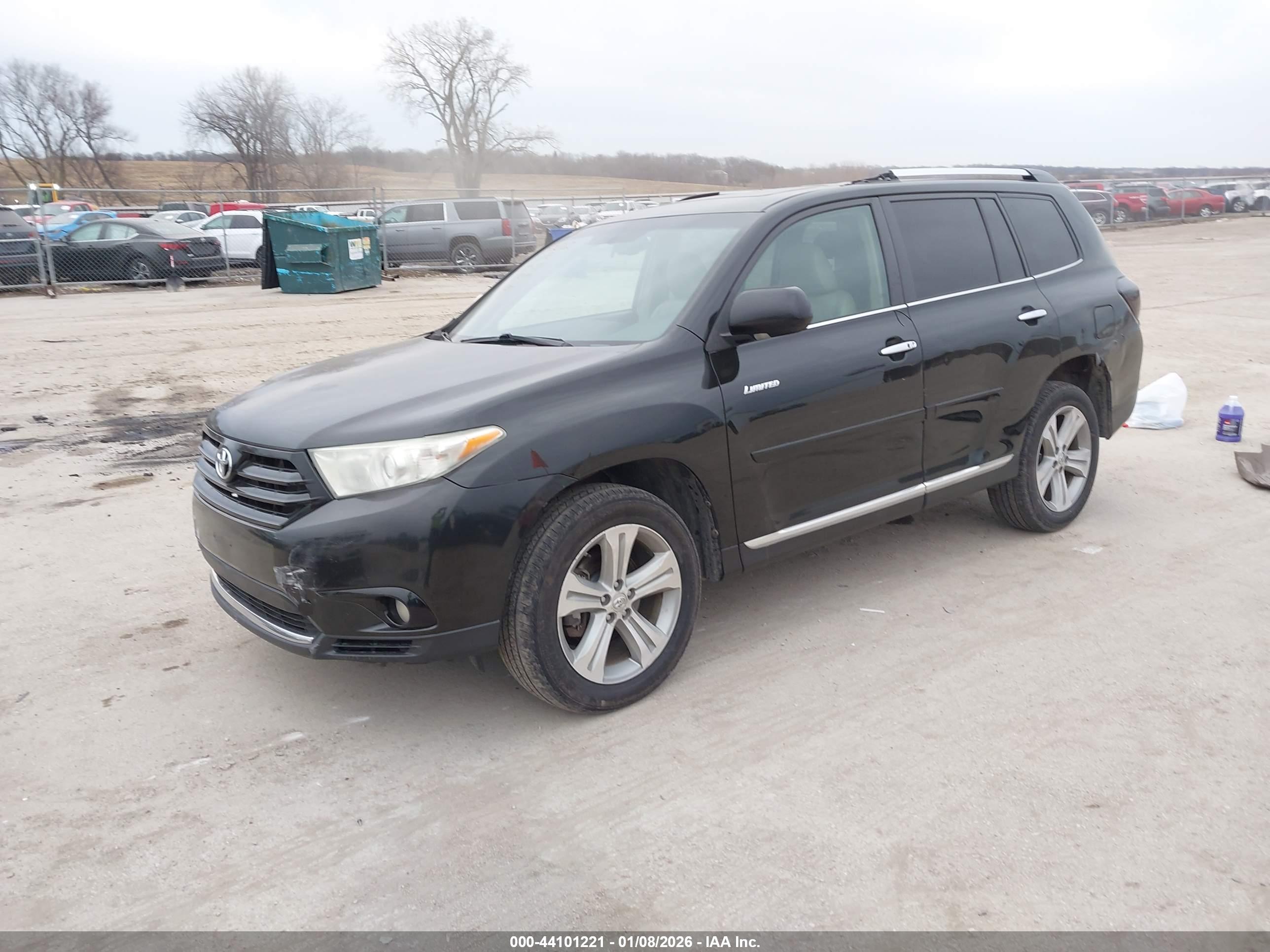 TOYOTA HIGHLANDER image 2