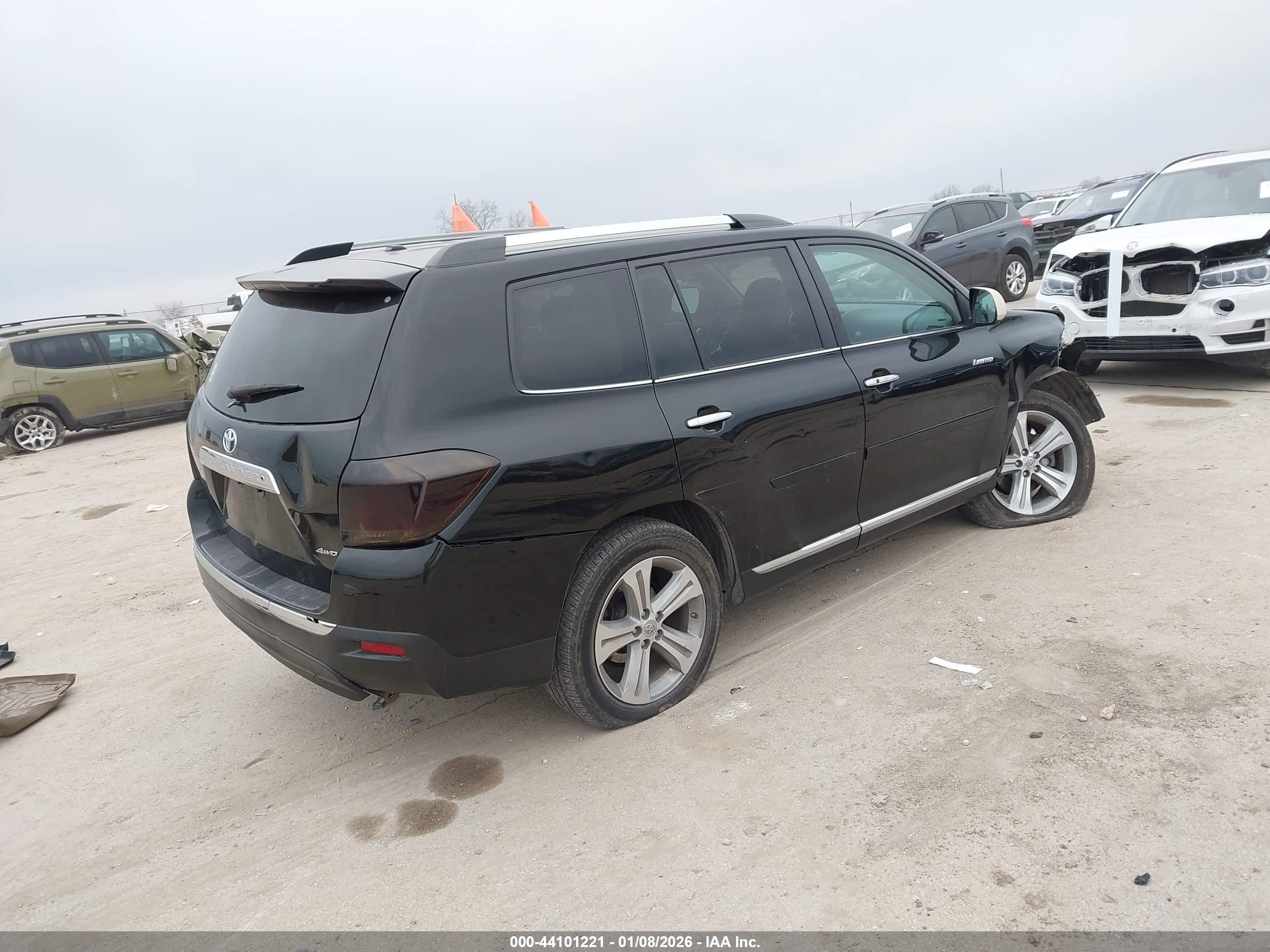 TOYOTA HIGHLANDER image 4
