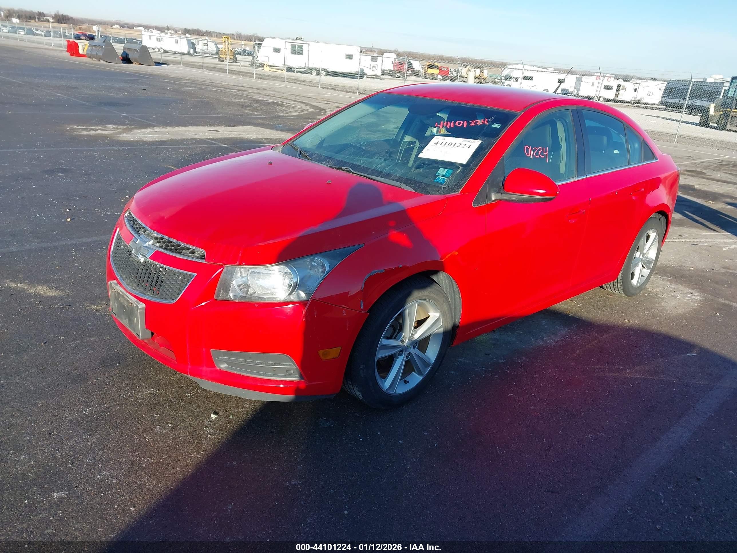 CHEVROLET CRUZE image 2