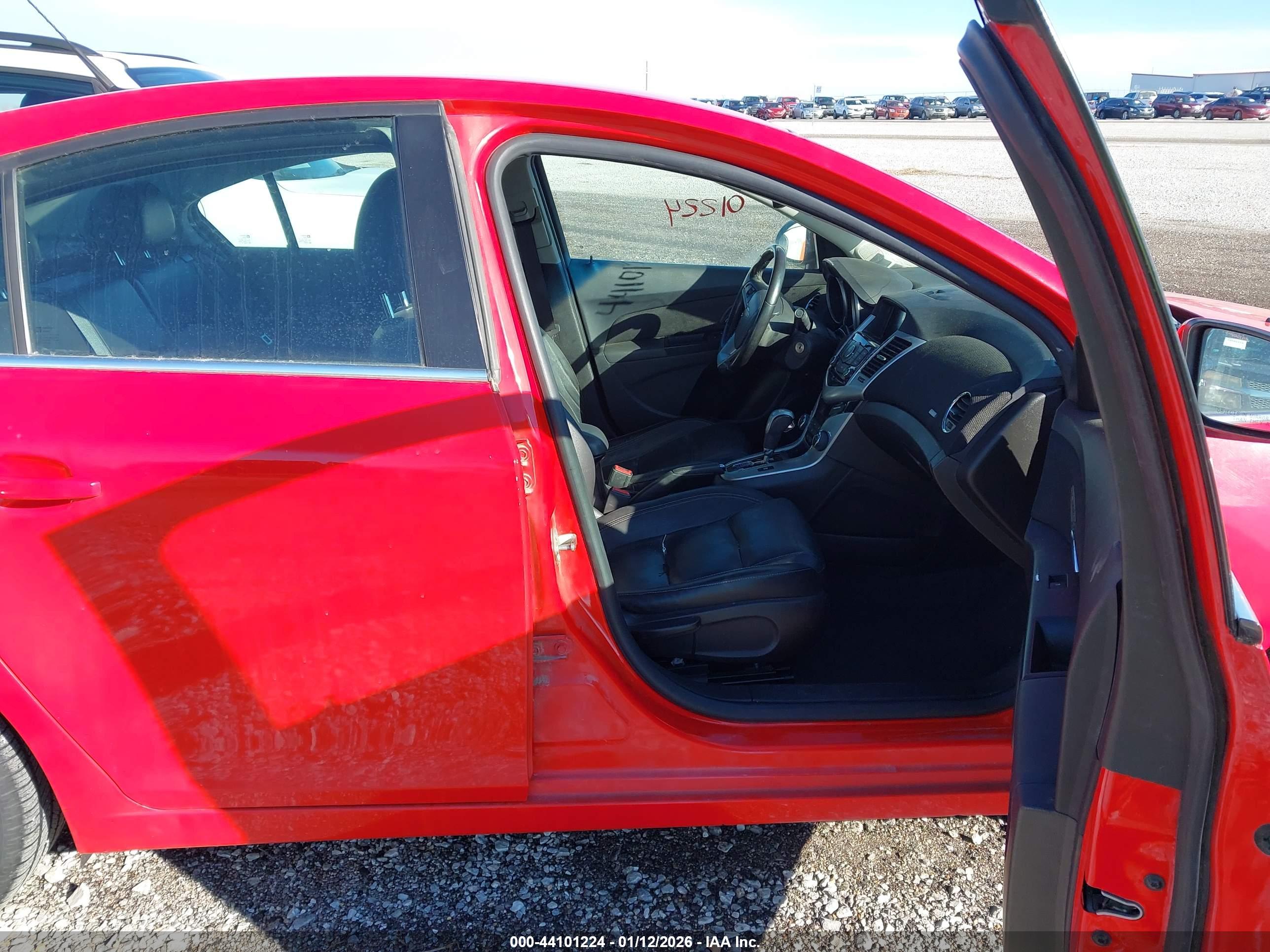 CHEVROLET CRUZE image 5