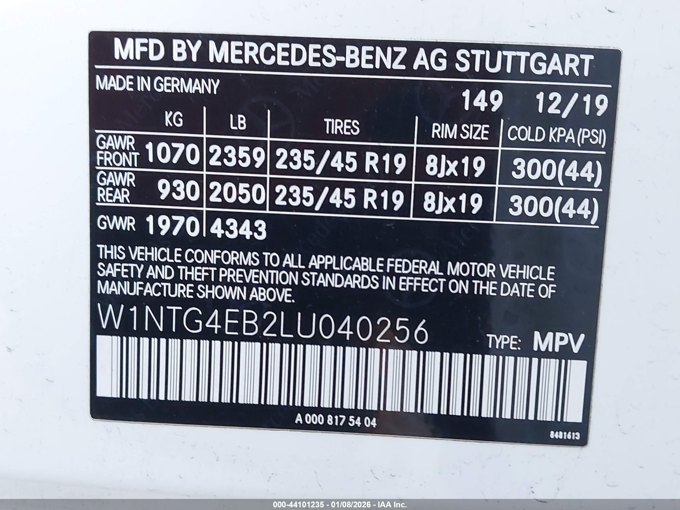 MERCEDES-BENZ GLA image 9