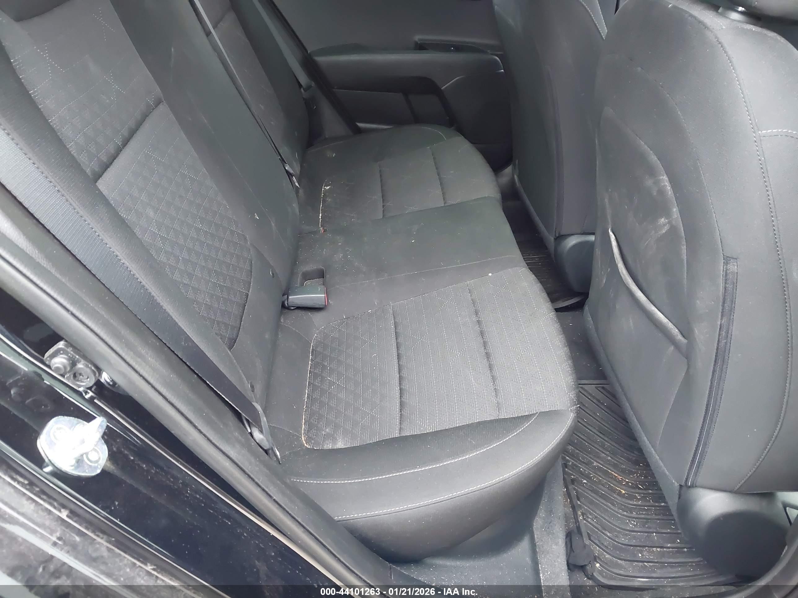 KIA RIO image 8