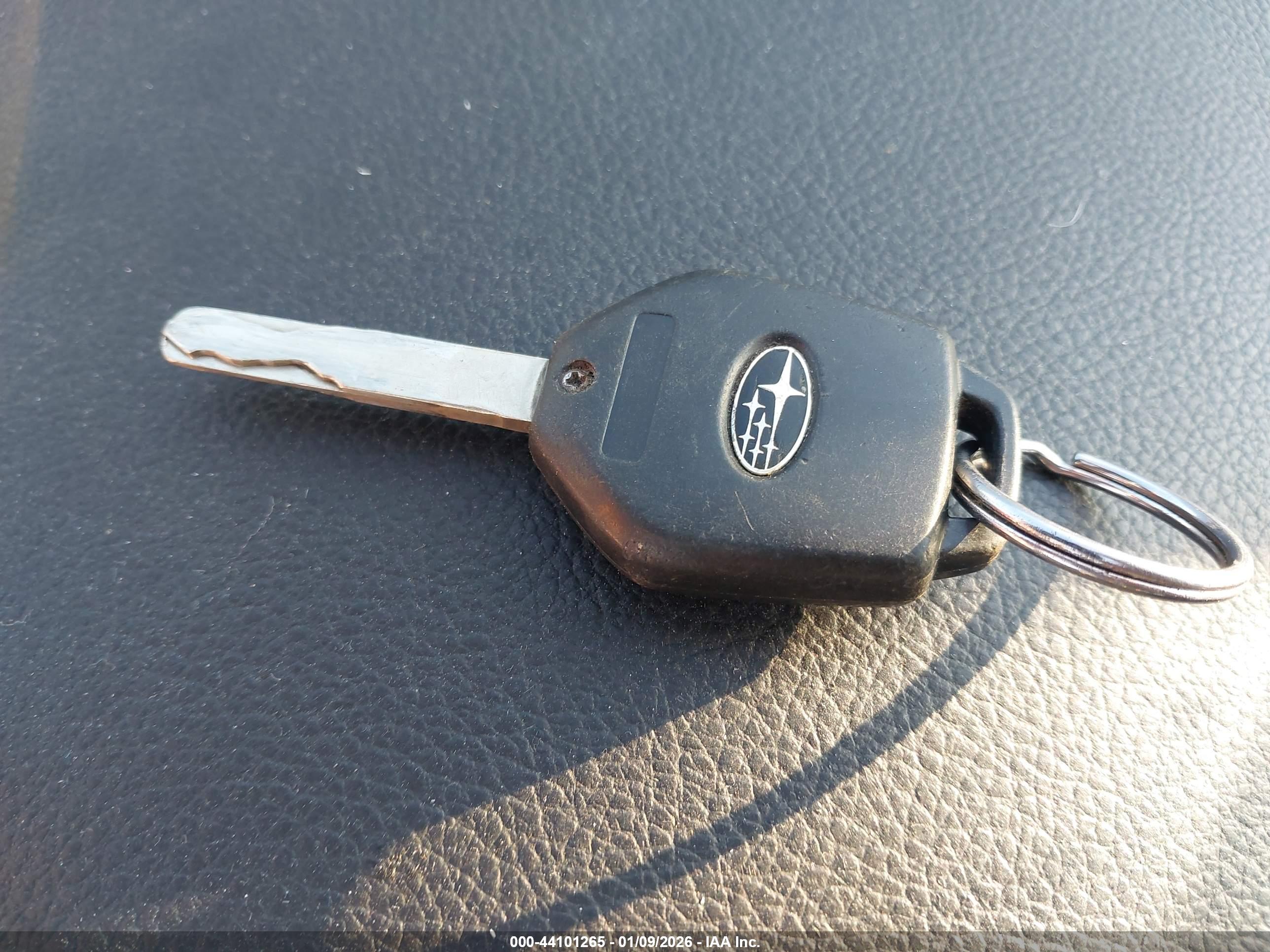 SUBARU LEGACY image 11