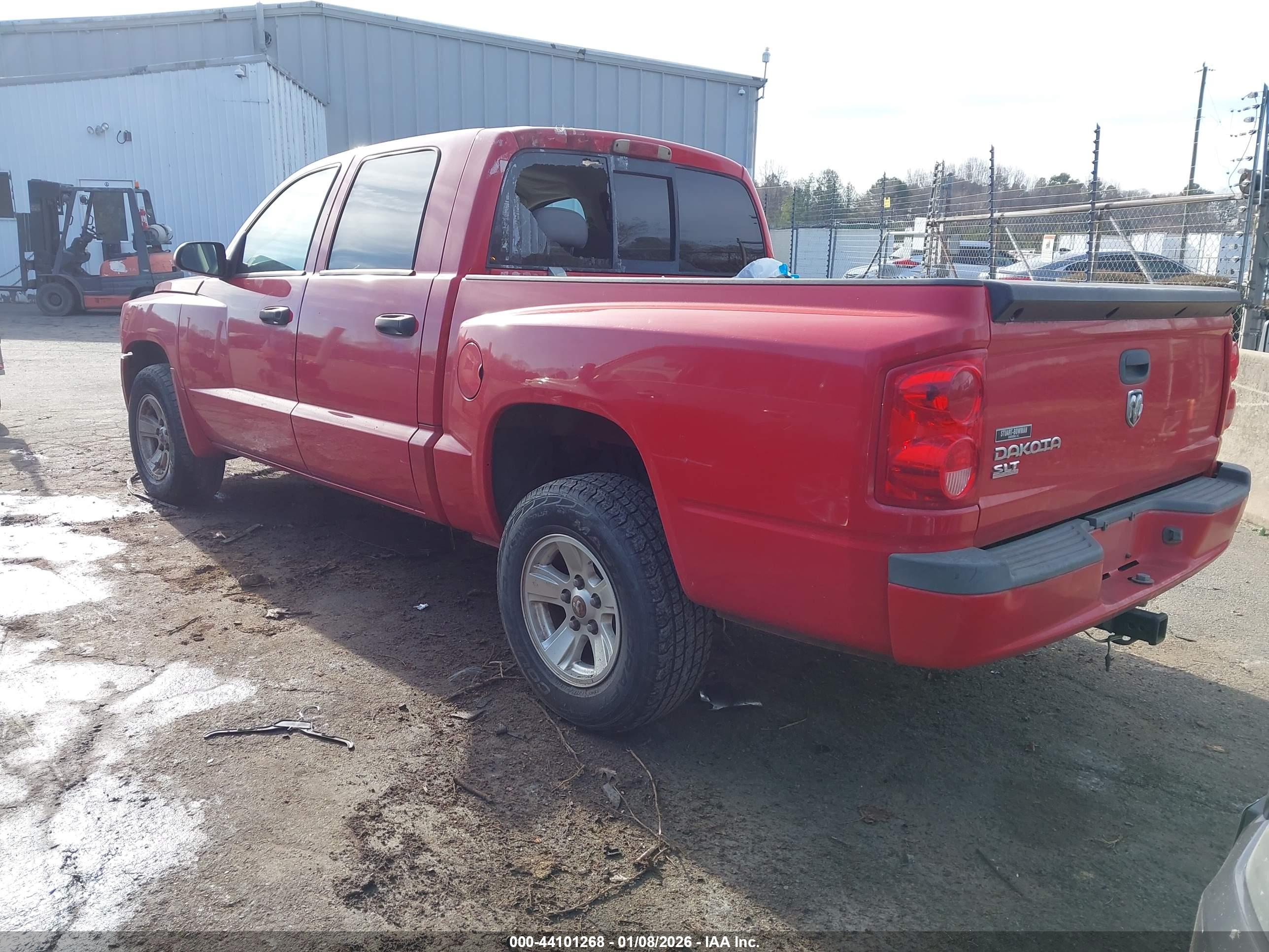 DODGE DAKOTA image 3
