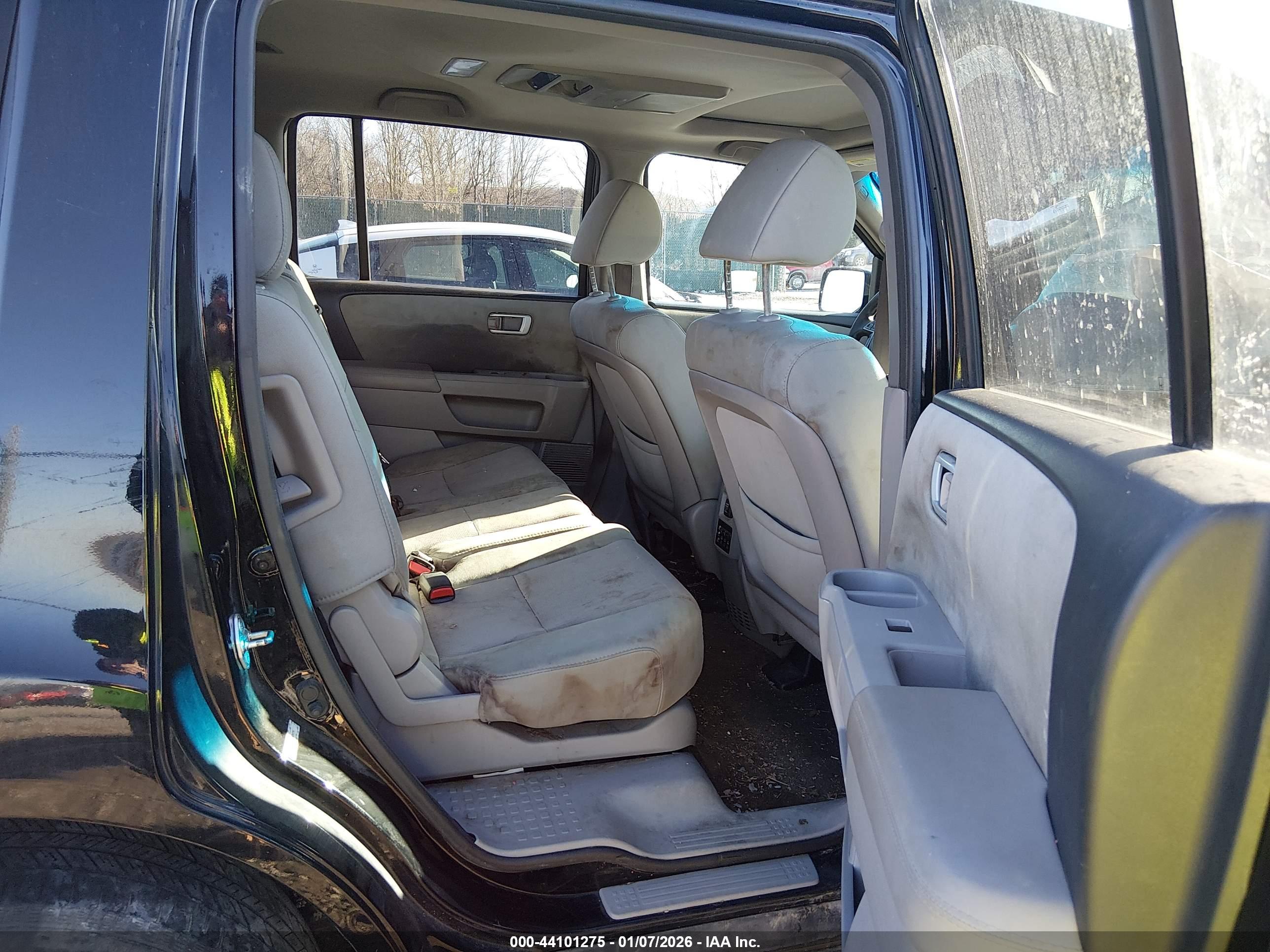 HONDA PILOT image 8