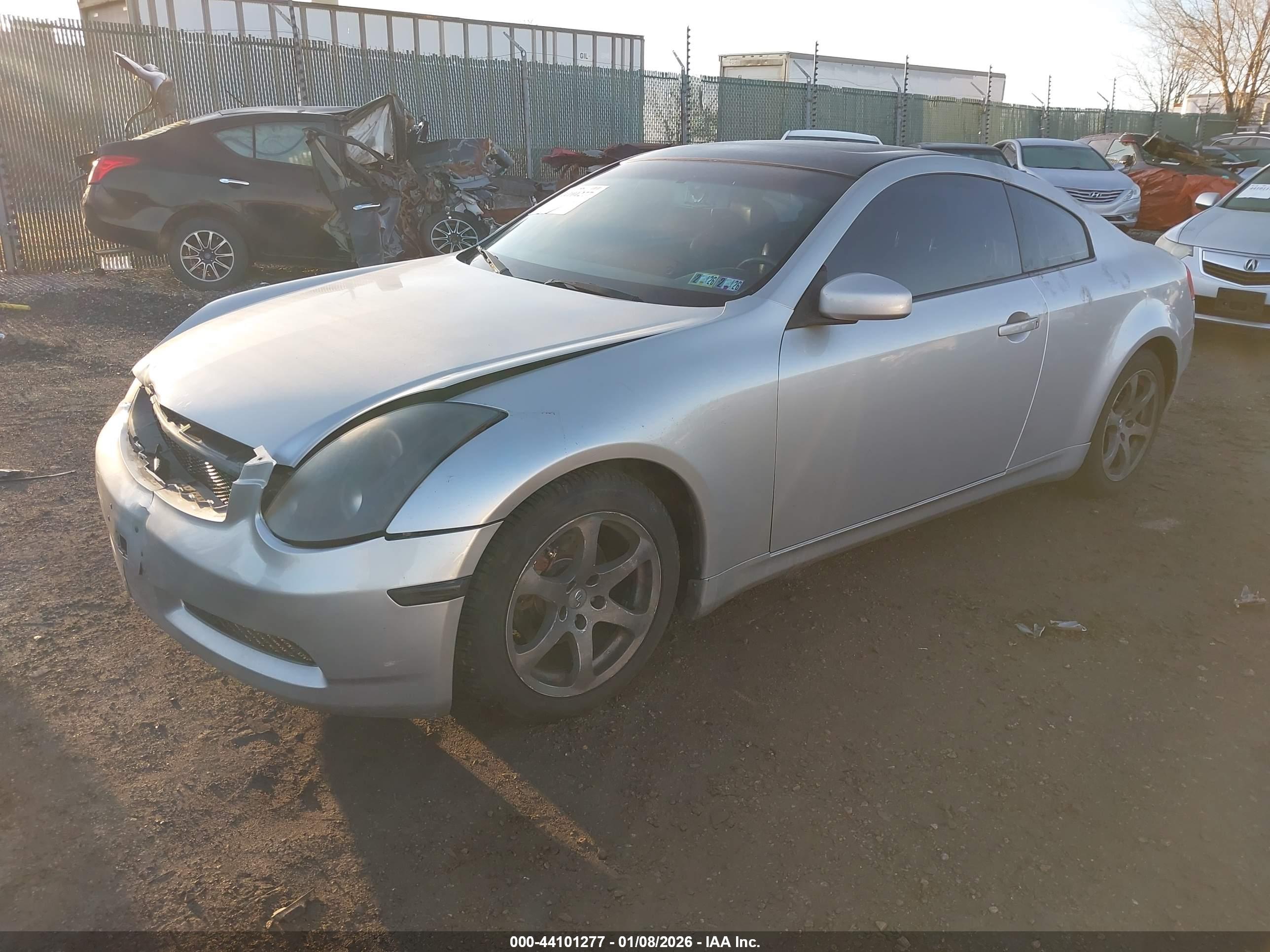 INFINITI G35 image 2