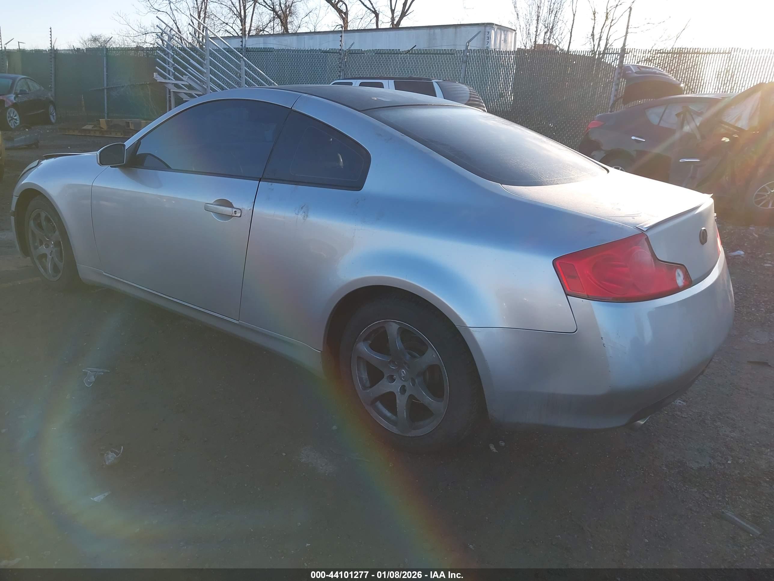 INFINITI G35 image 3