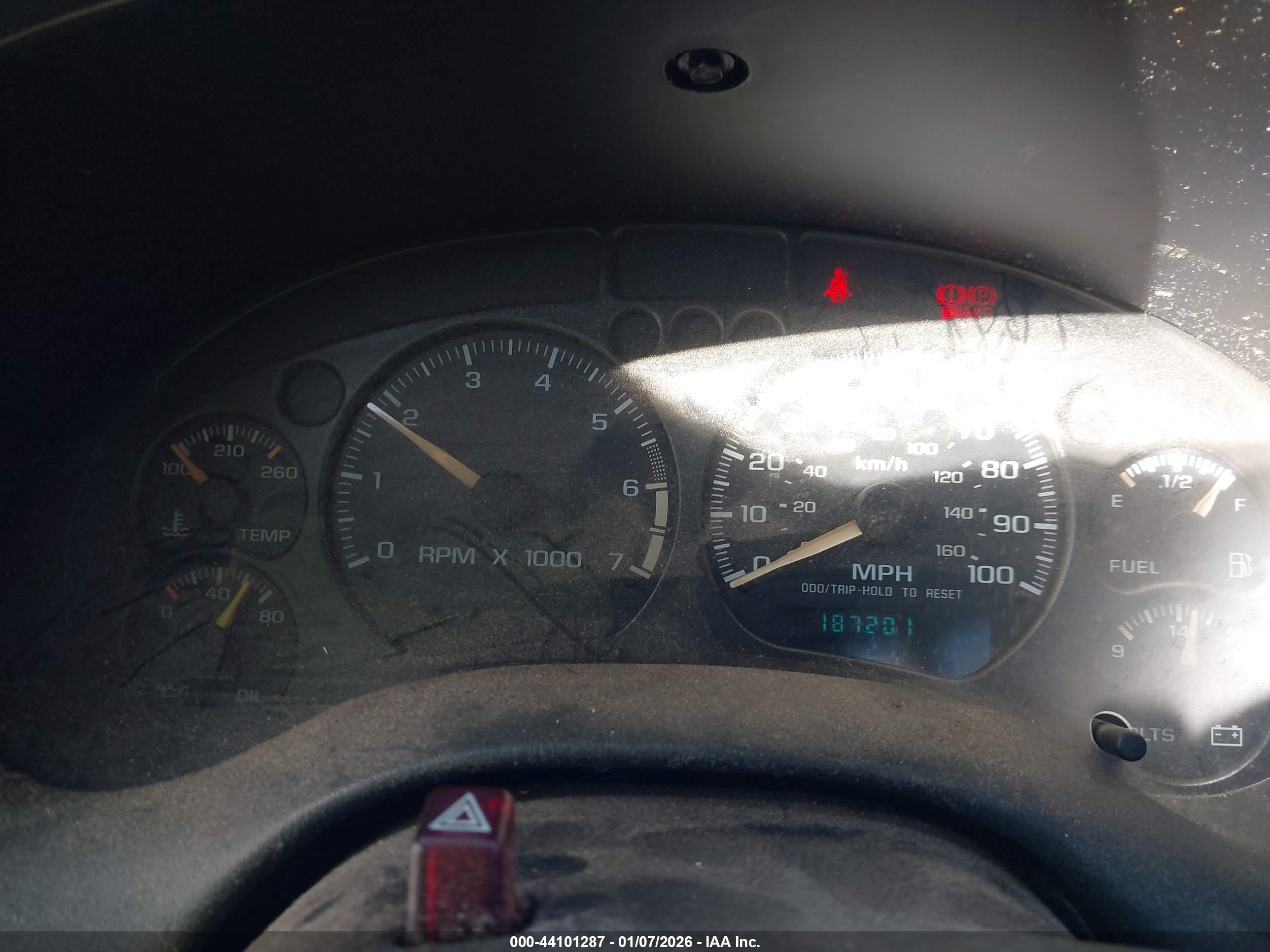 CHEVROLET S-10 image 7