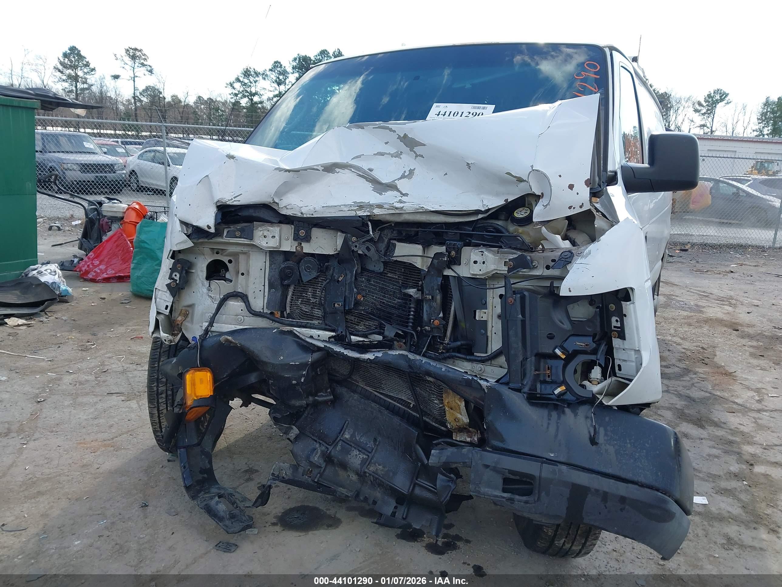 FORD E-250 image 6