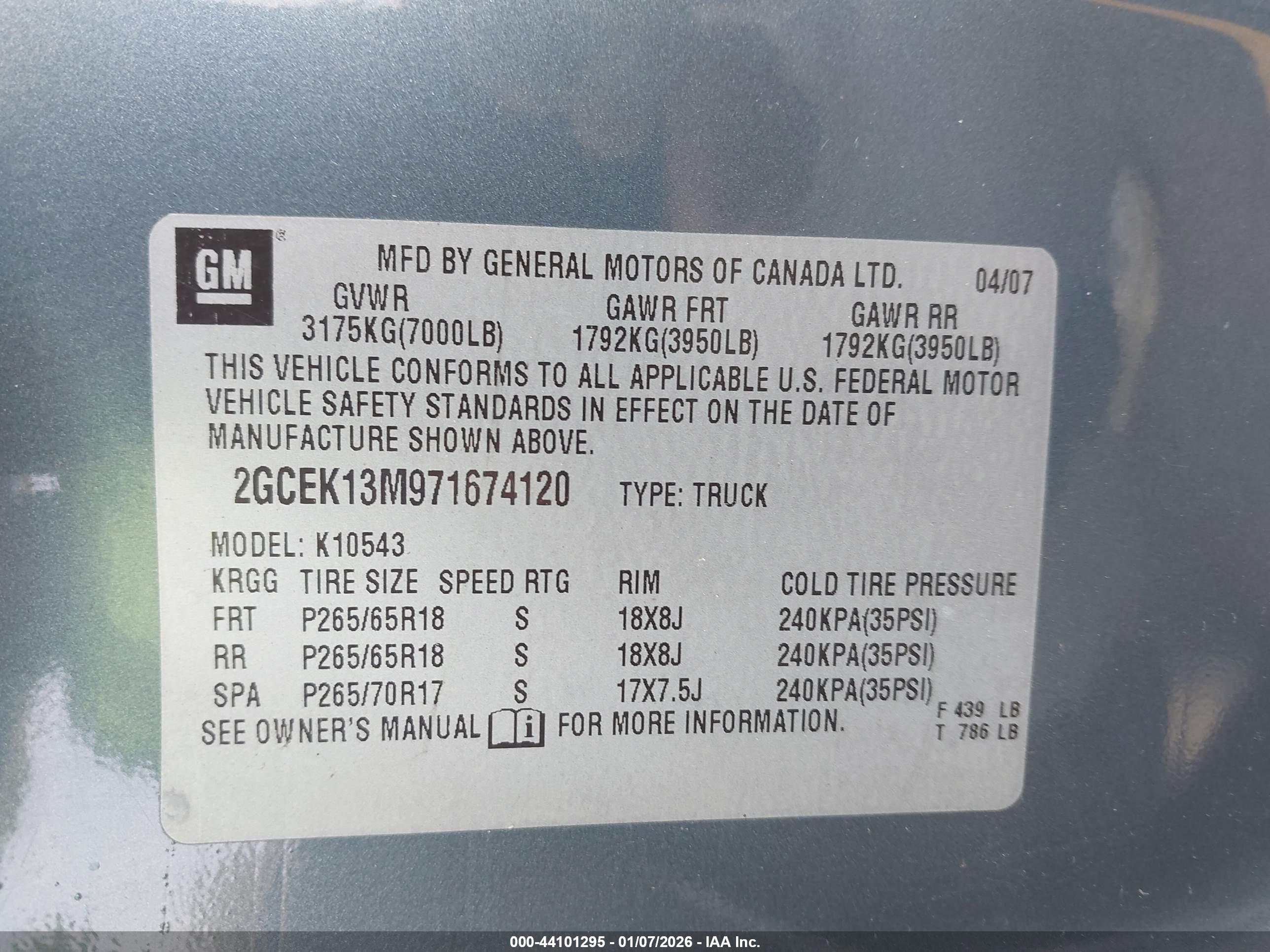 CHEVROLET SILVERADO image 9
