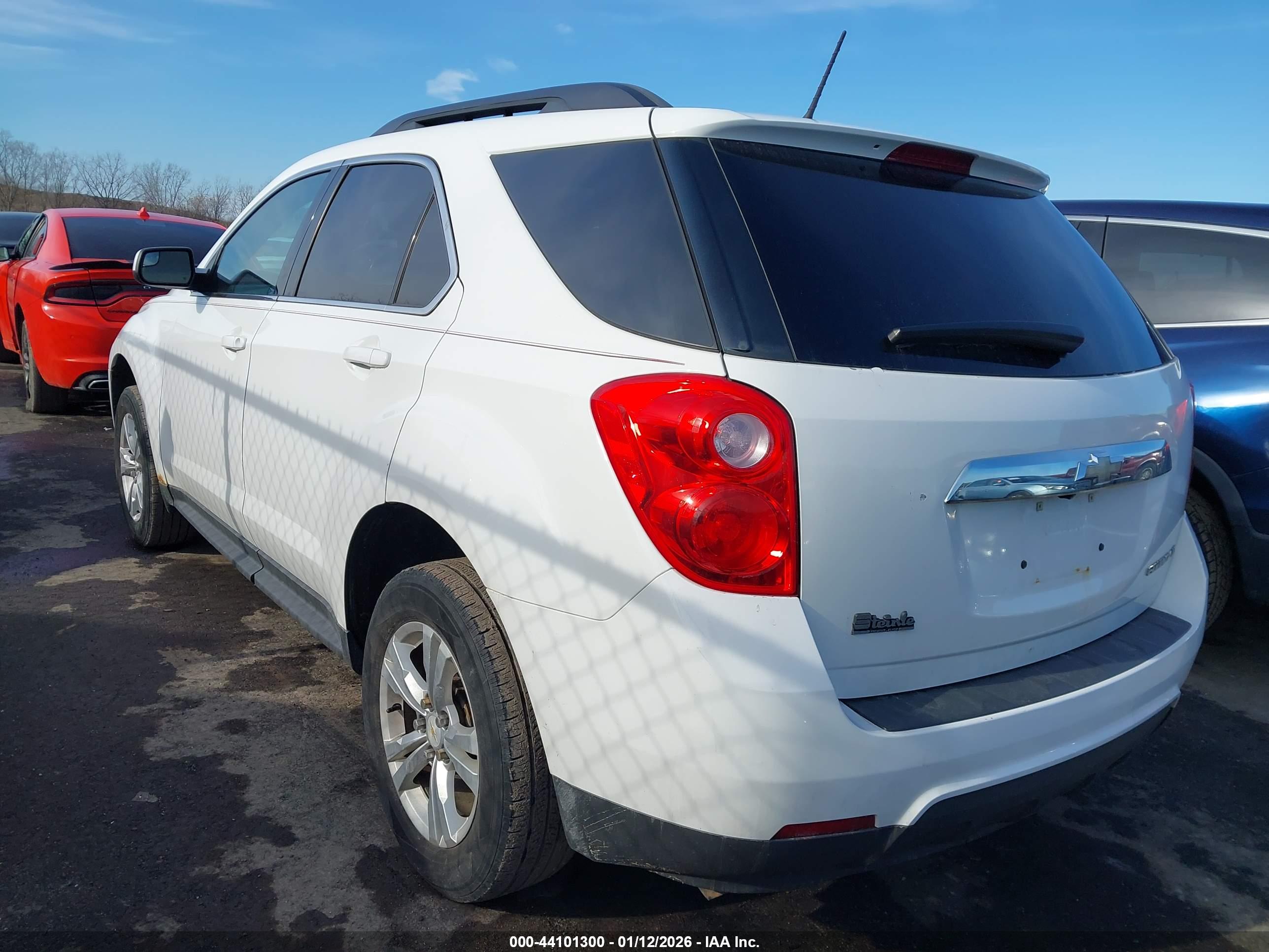 CHEVROLET EQUINOX image 3