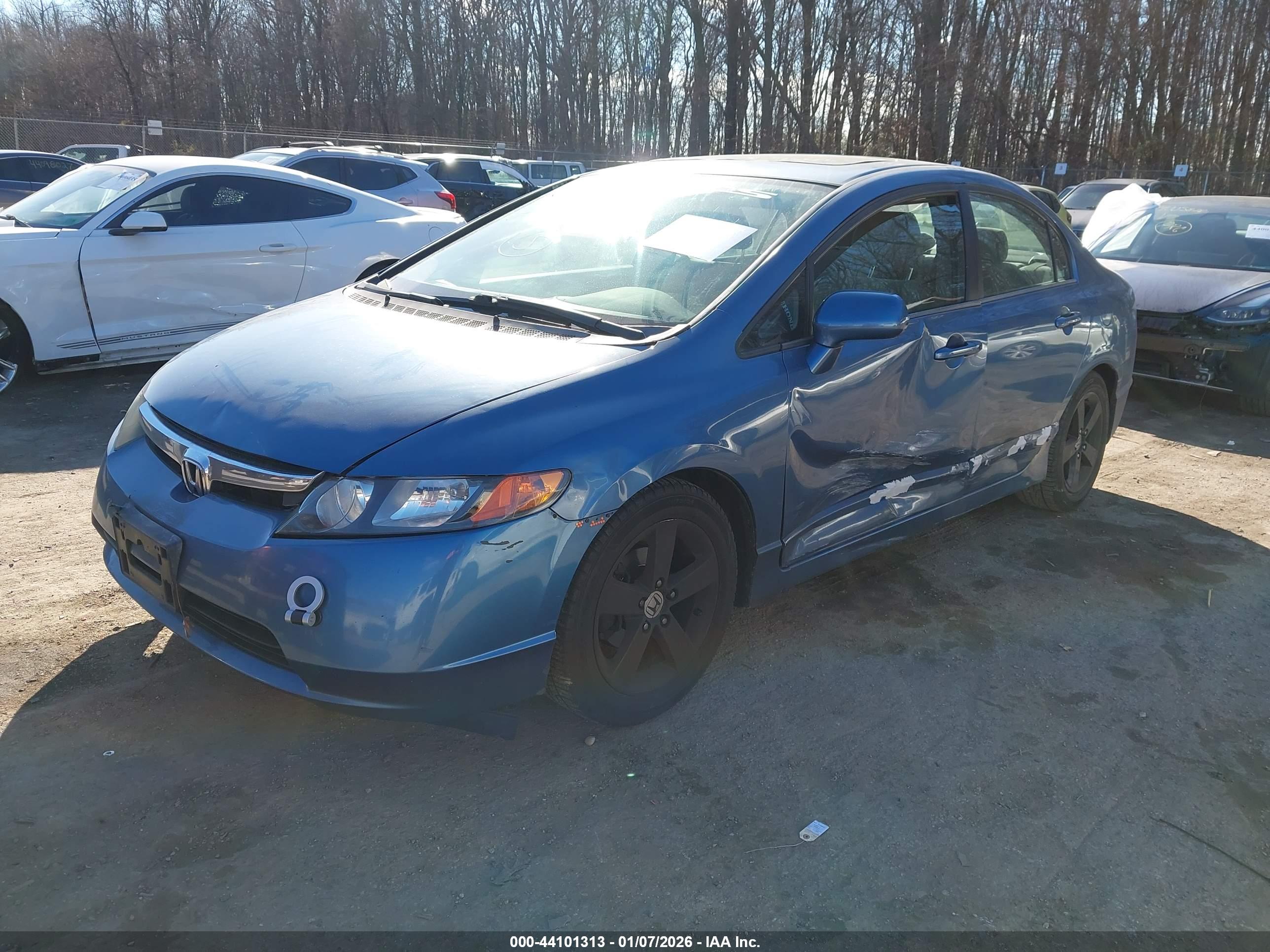 HONDA CIVIC image 2