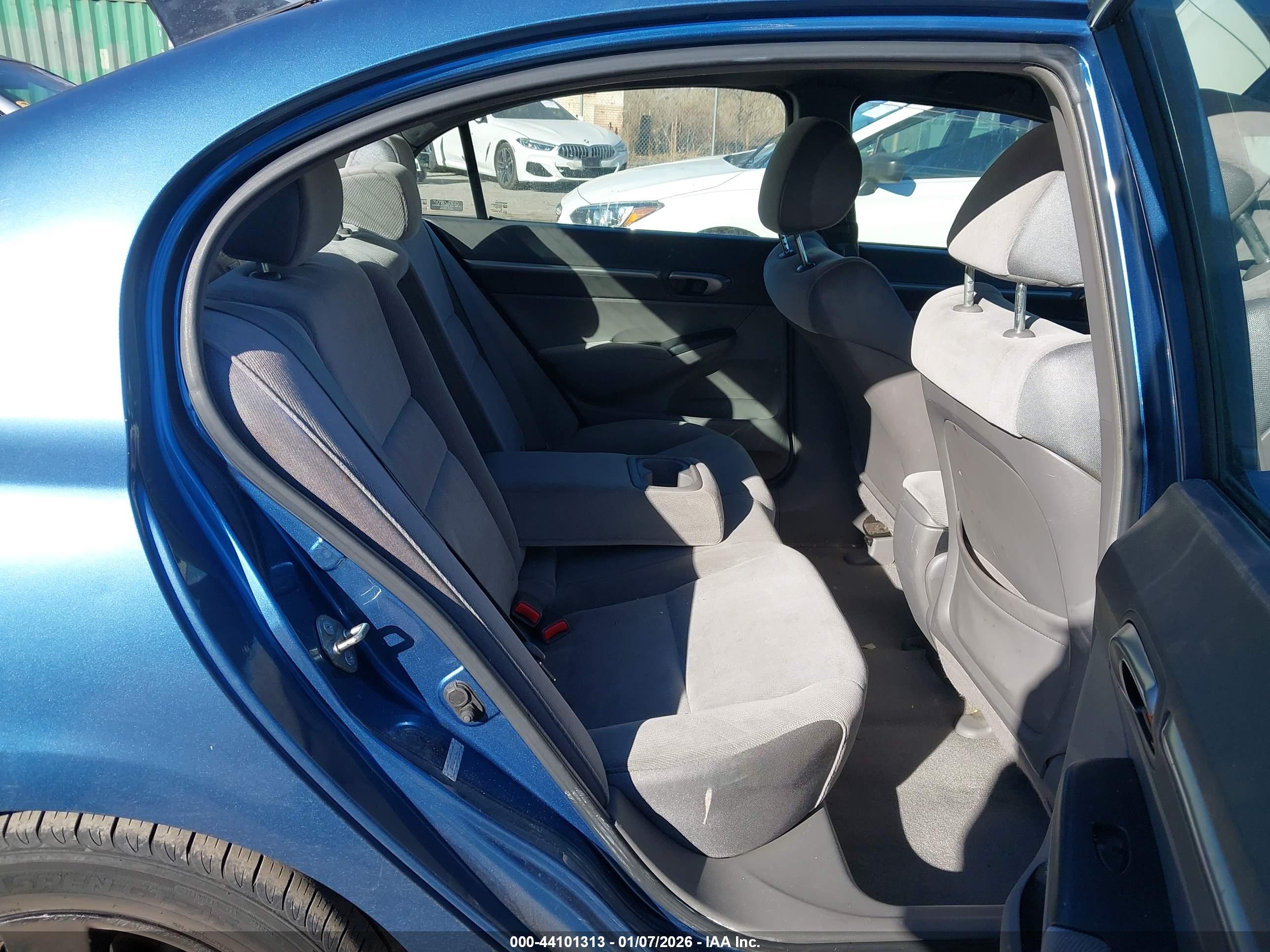 HONDA CIVIC image 8