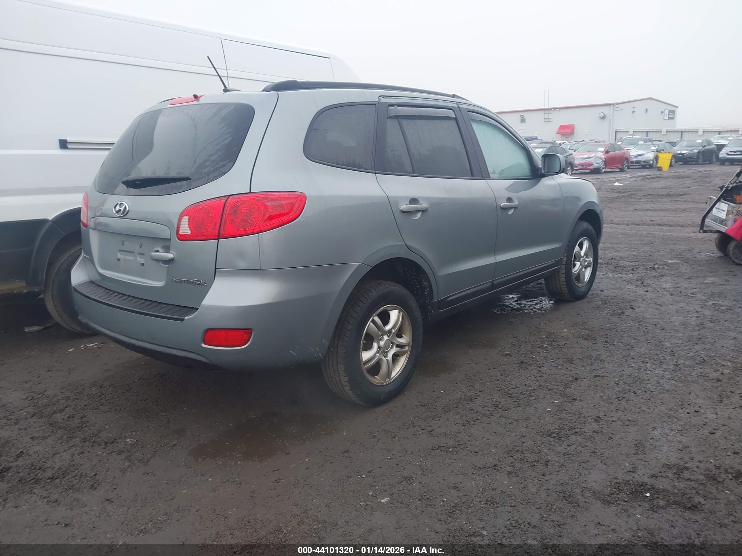 HYUNDAI SANTA image 4