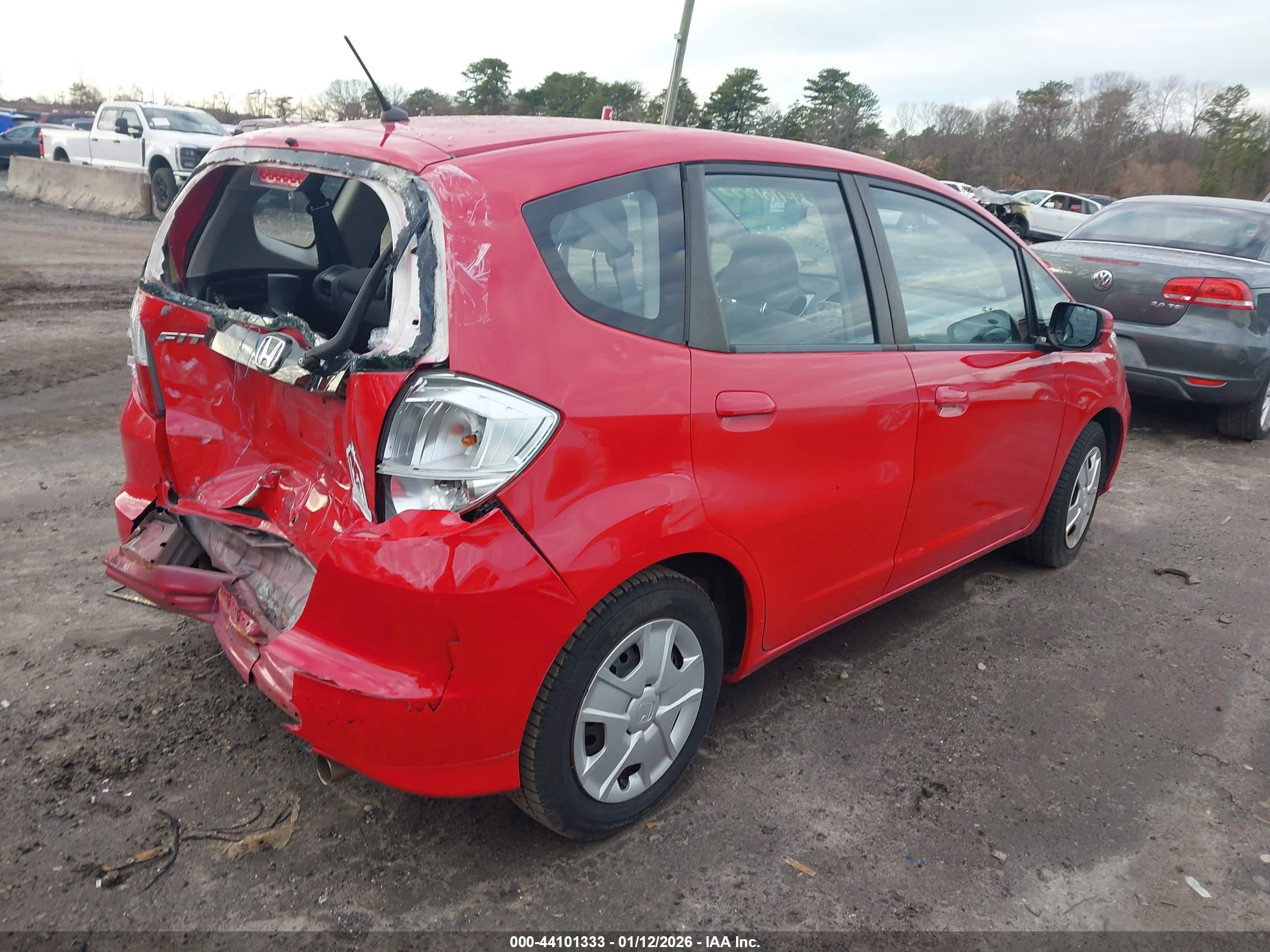 HONDA FIT image 4