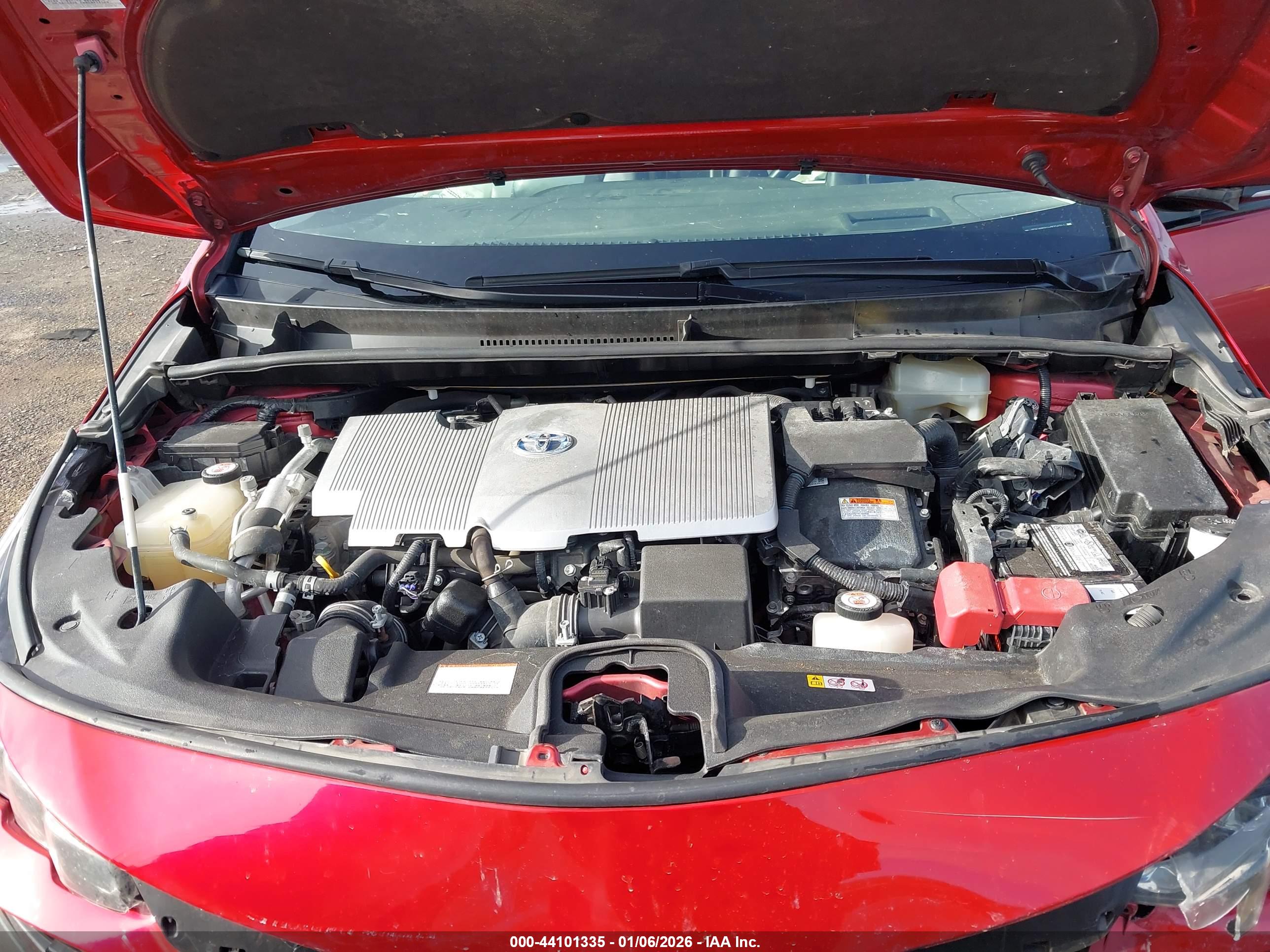 TOYOTA PRIUS image 10