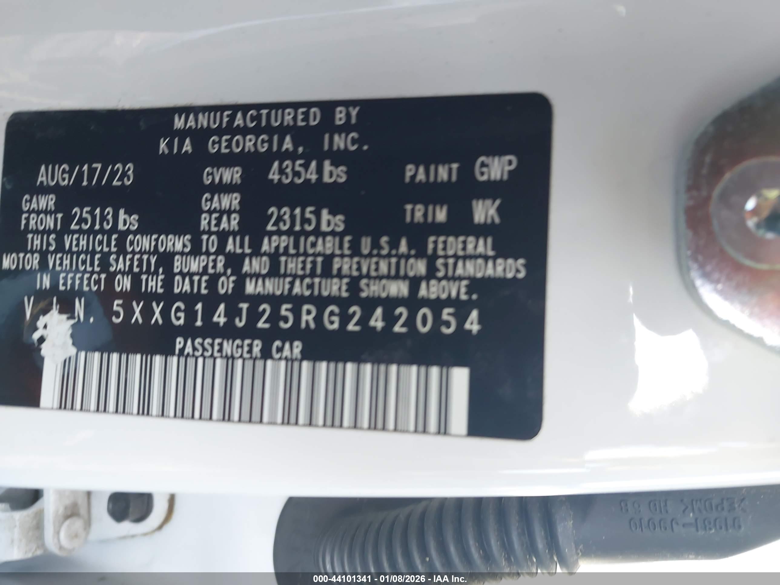 KIA K5 image 9