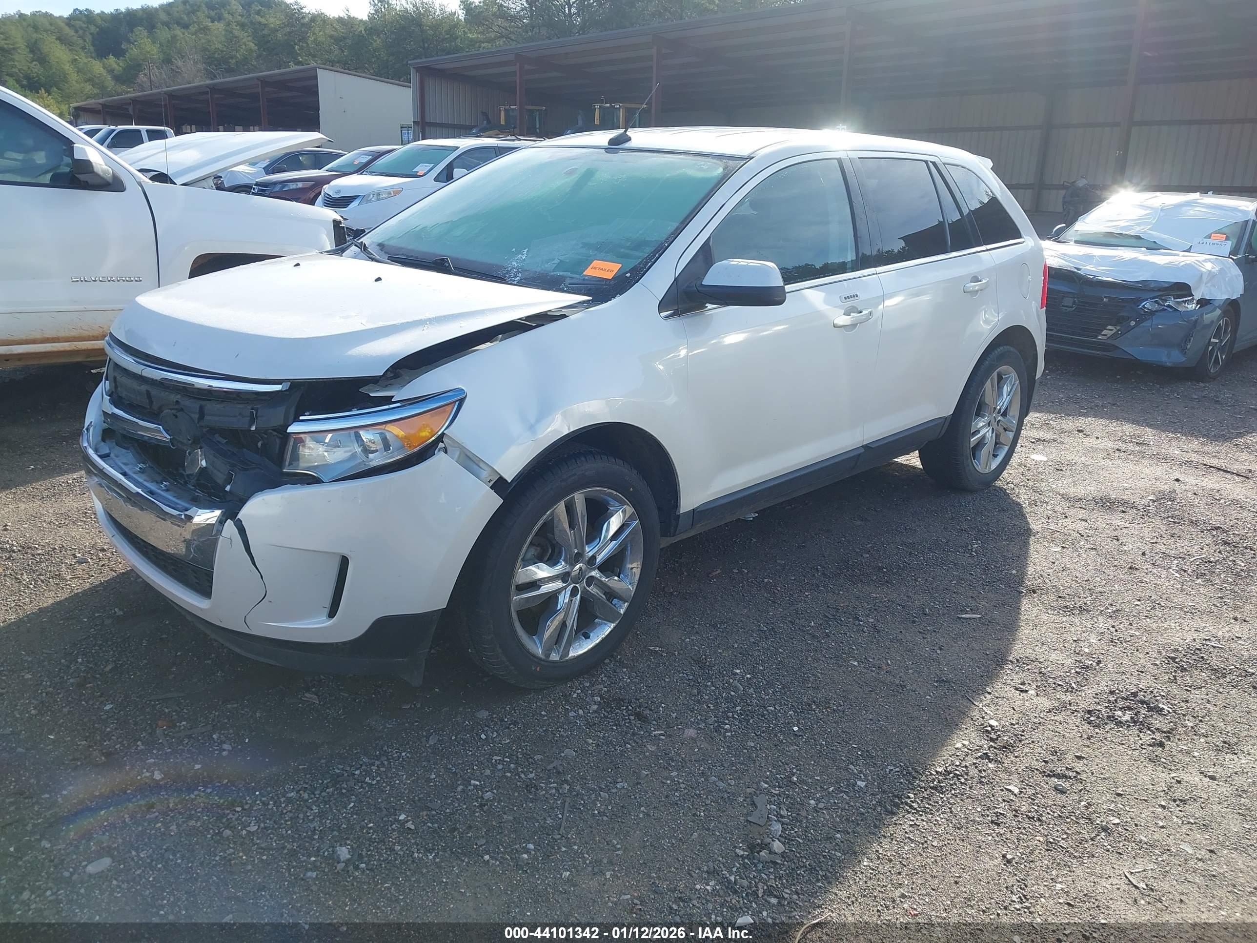 FORD EDGE image 2