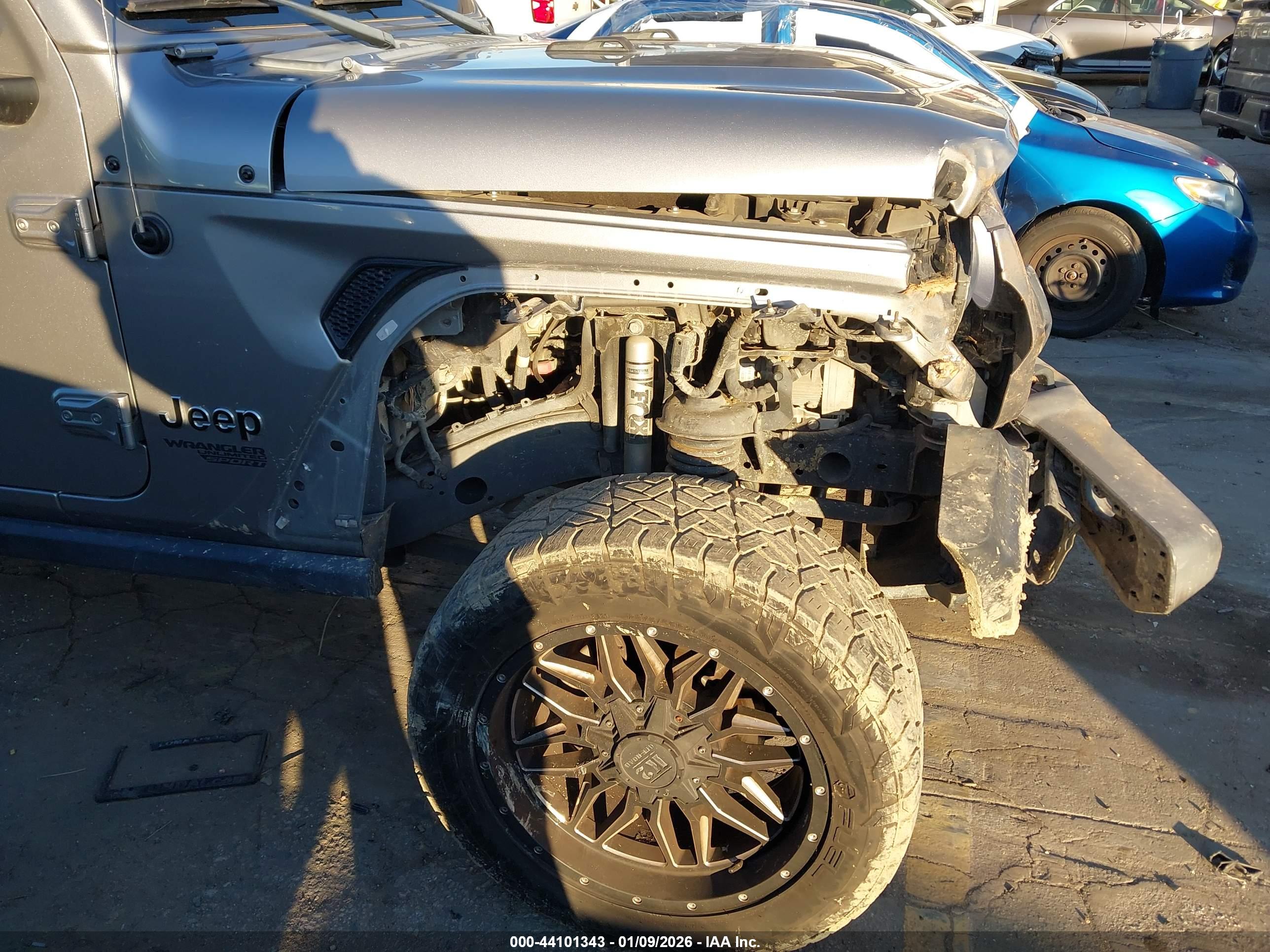 JEEP WRANGLER image 6