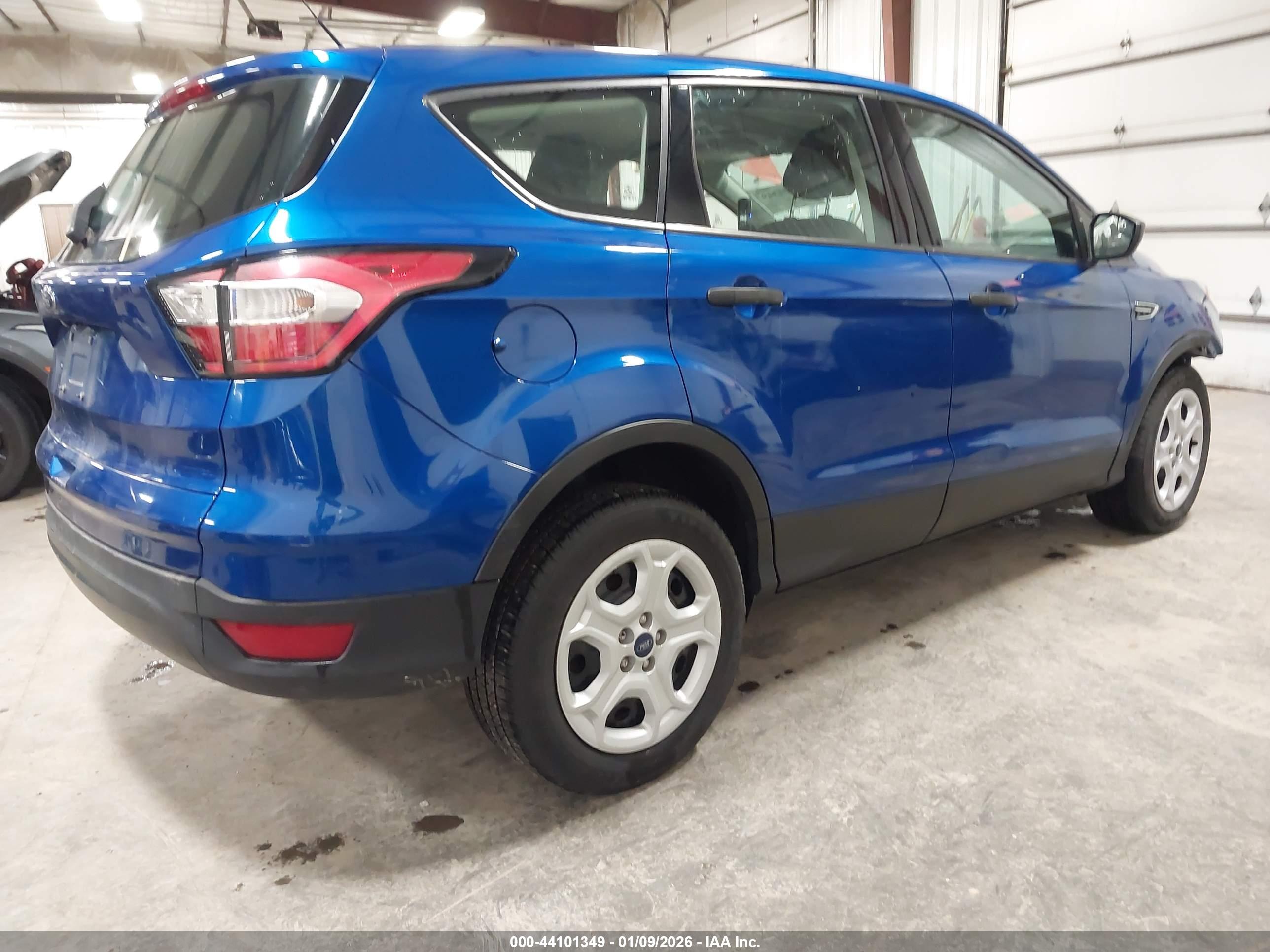 FORD ESCAPE image 4