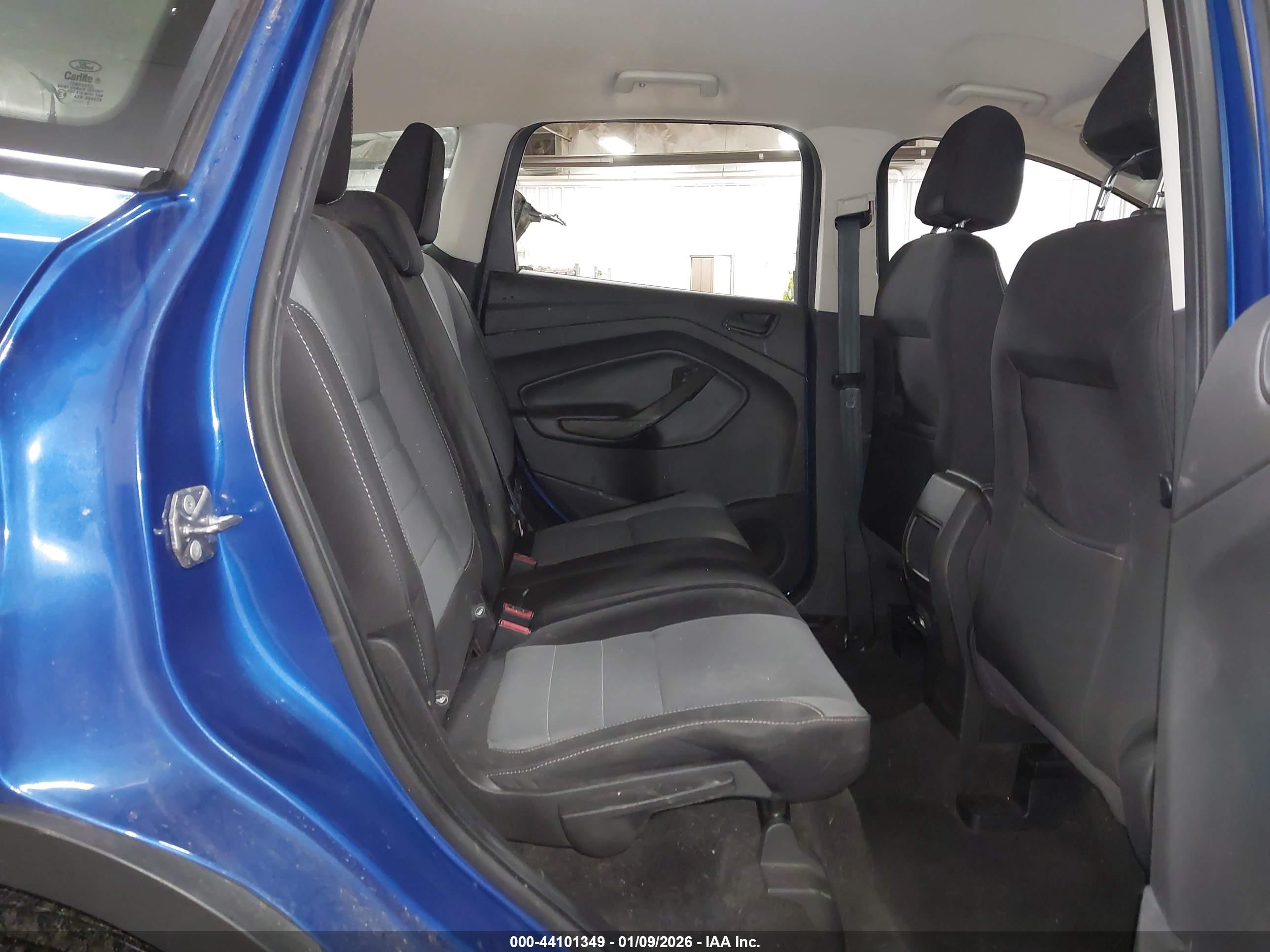FORD ESCAPE image 8