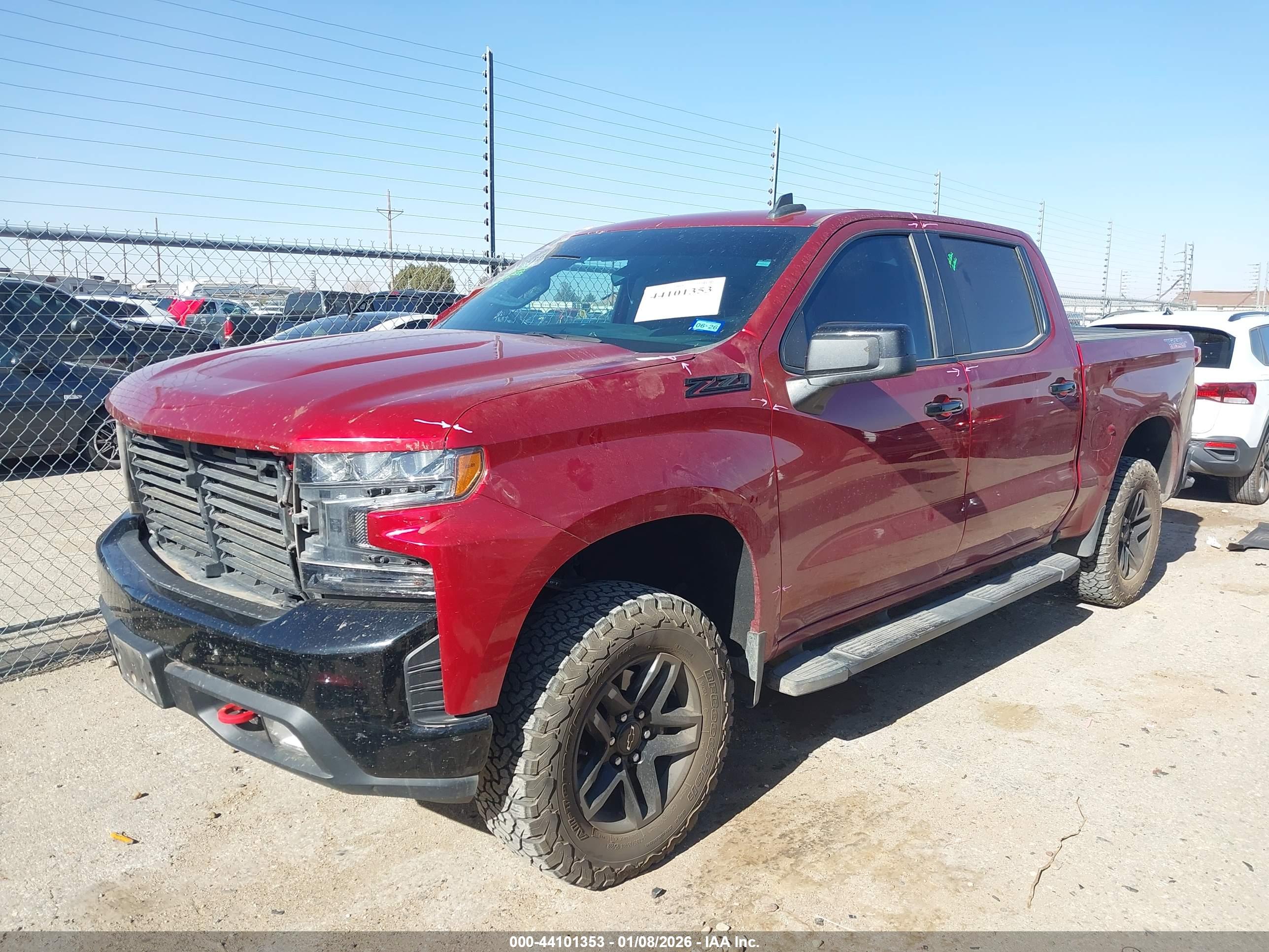 CHEVROLET SILVERADO image 2