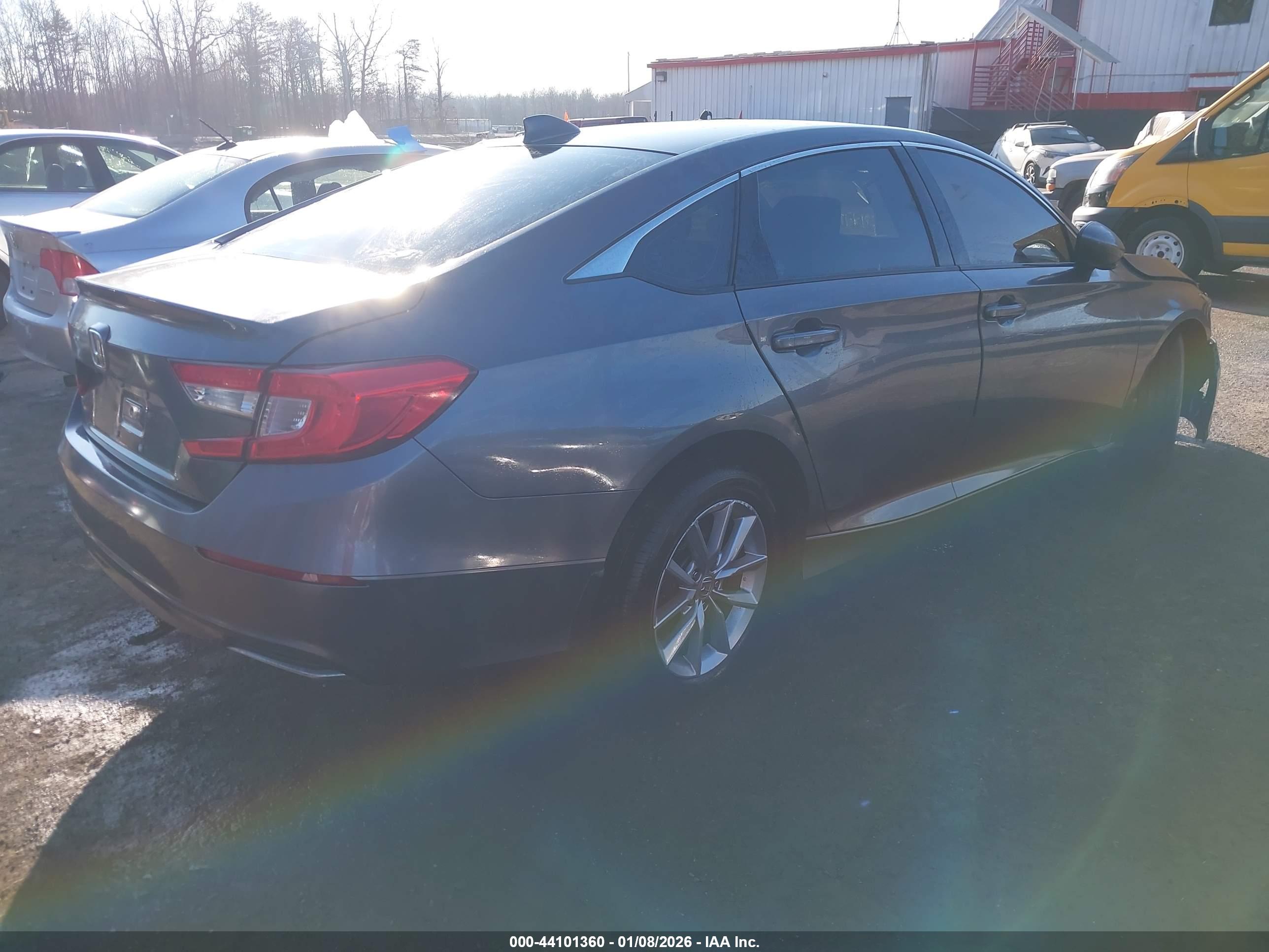 HONDA ACCORD image 4