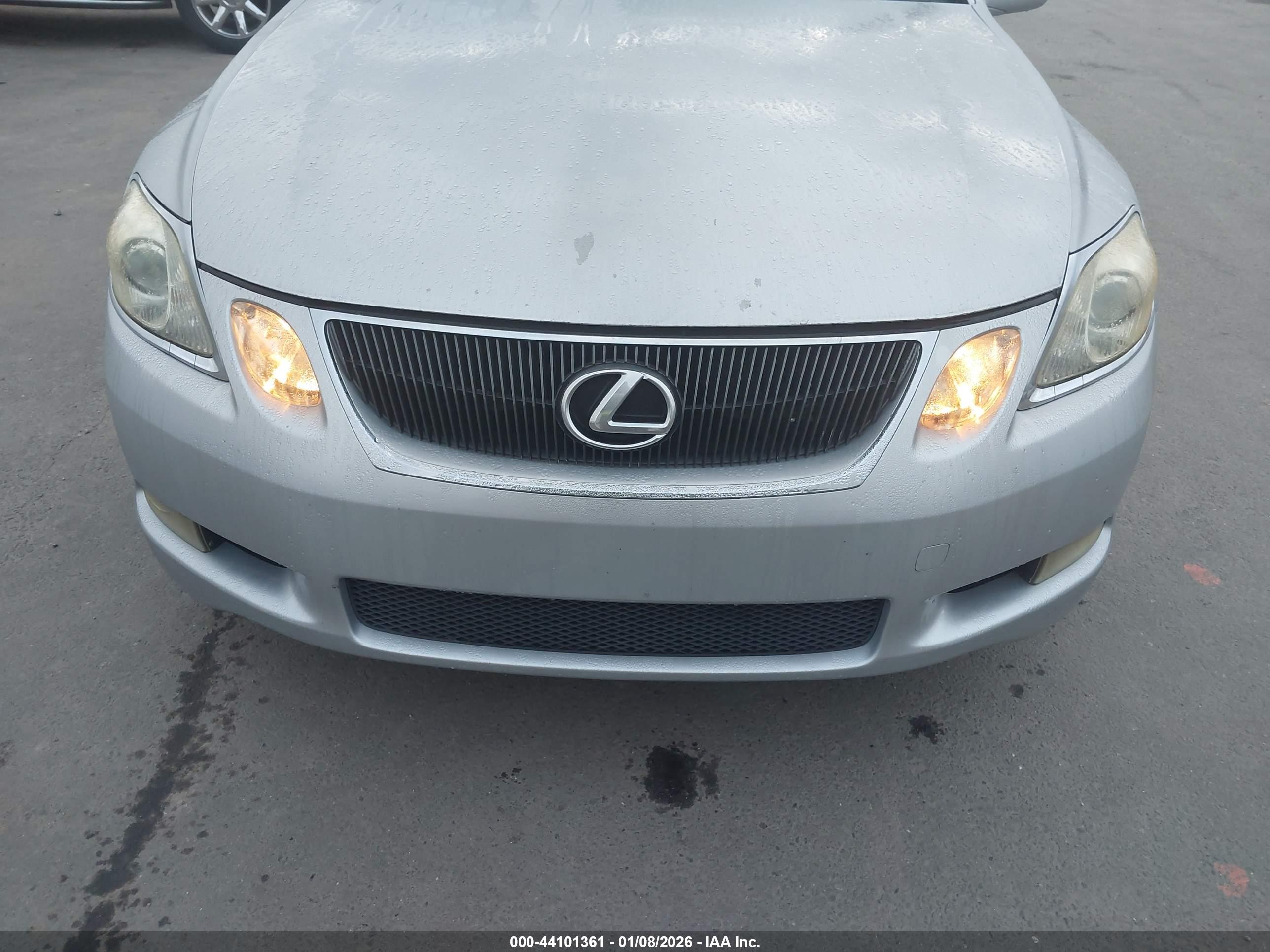 LEXUS GS image 6
