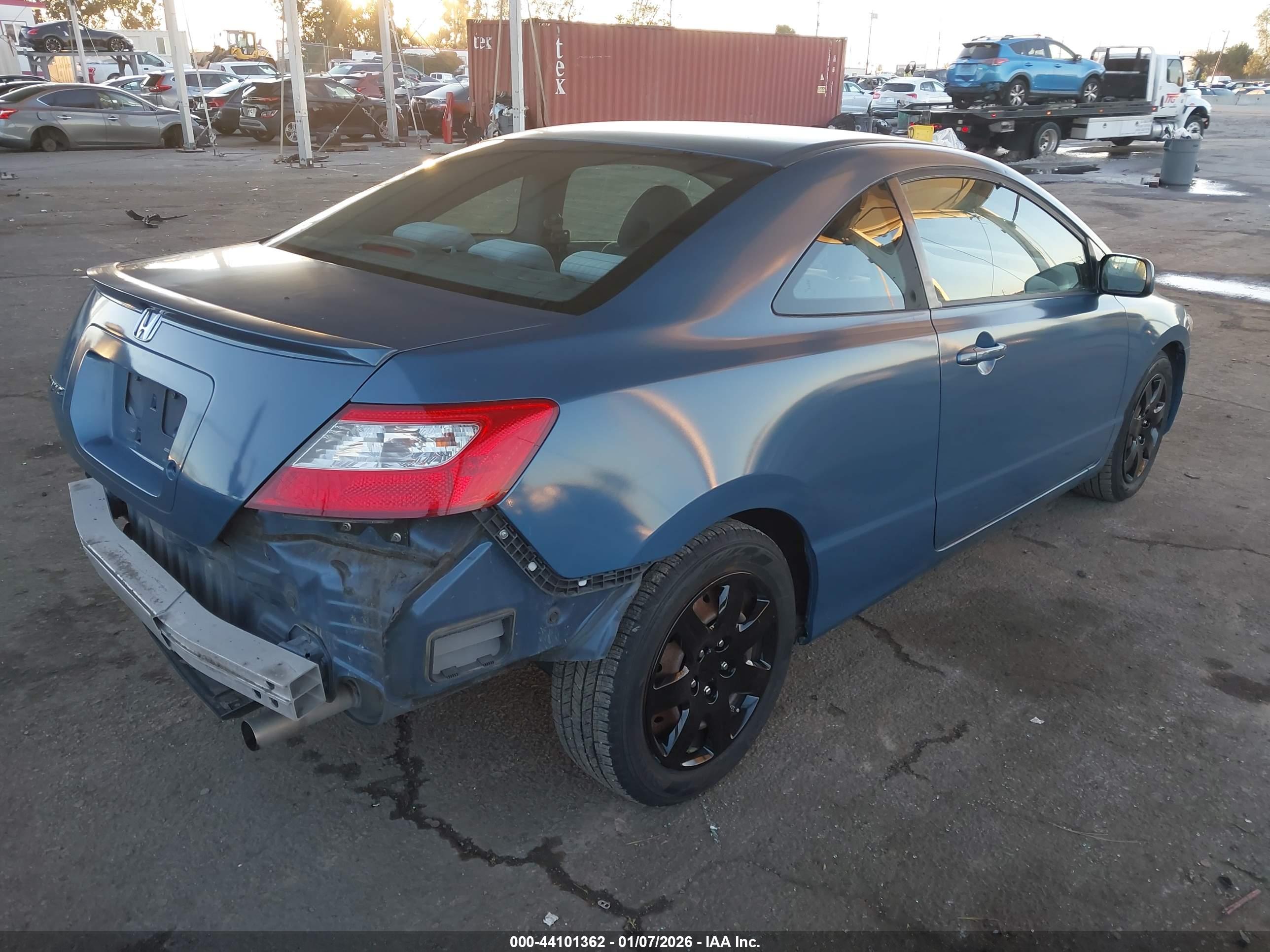 HONDA CIVIC image 4