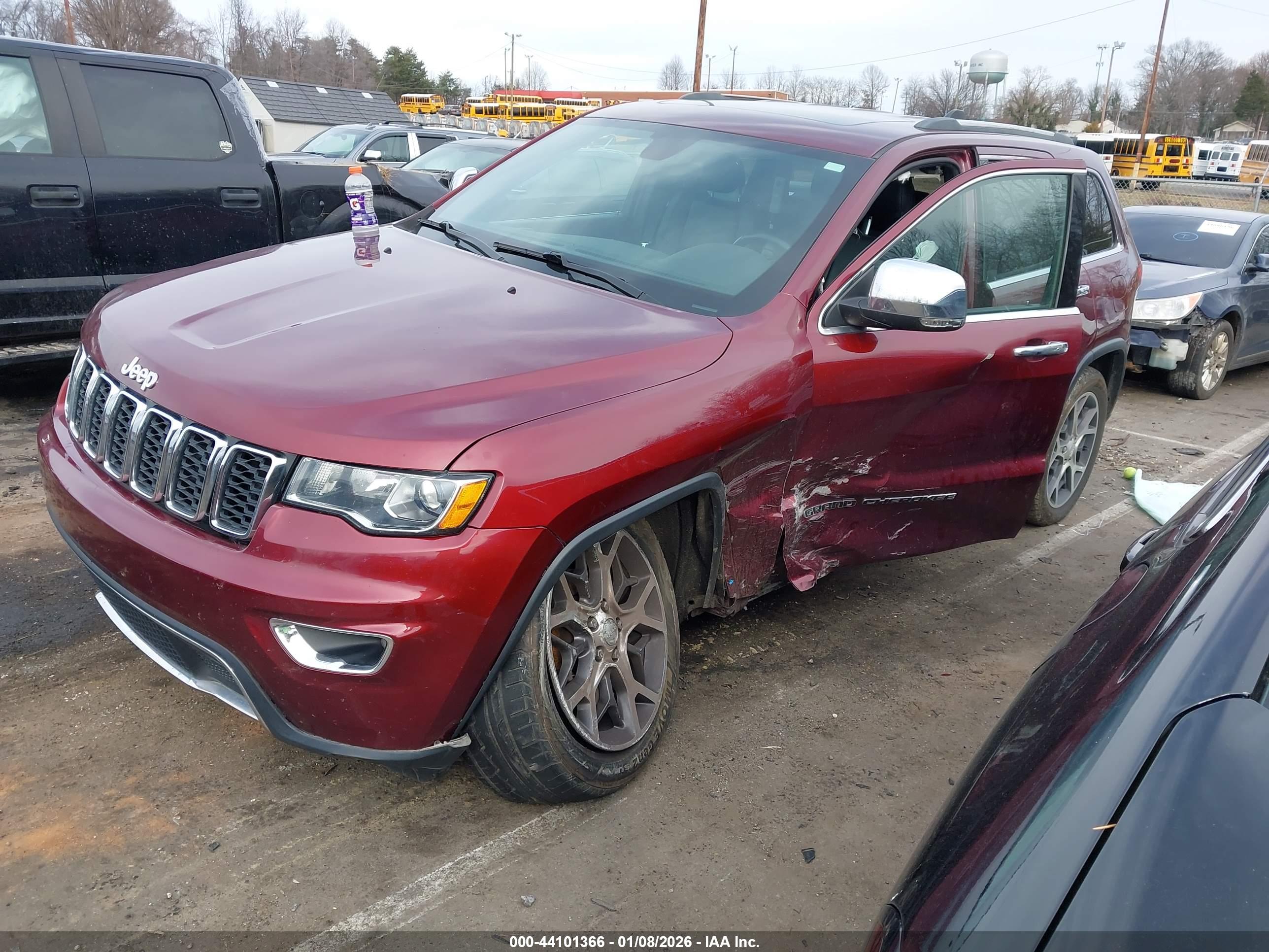 JEEP GRAND image 2