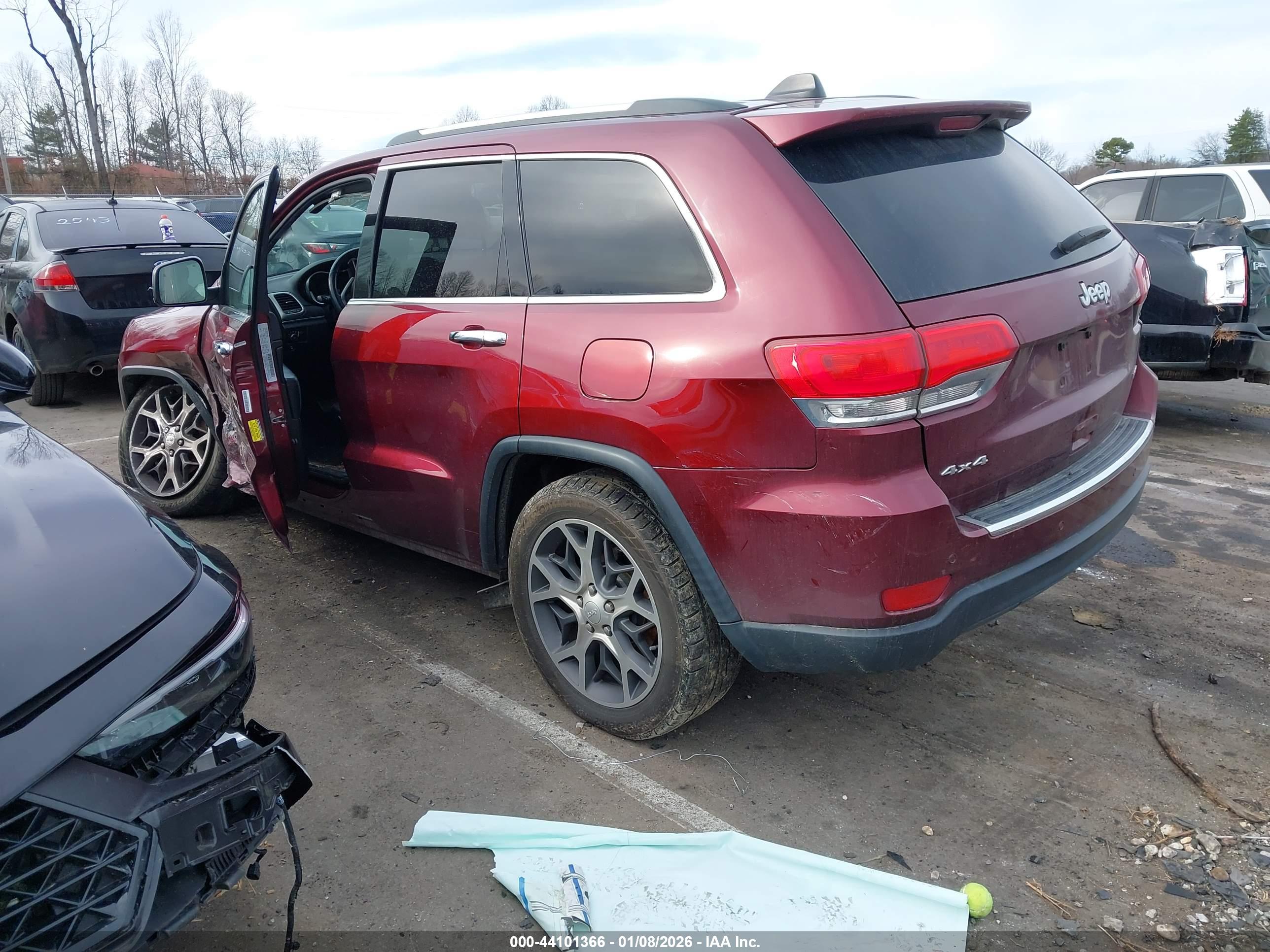 JEEP GRAND image 3