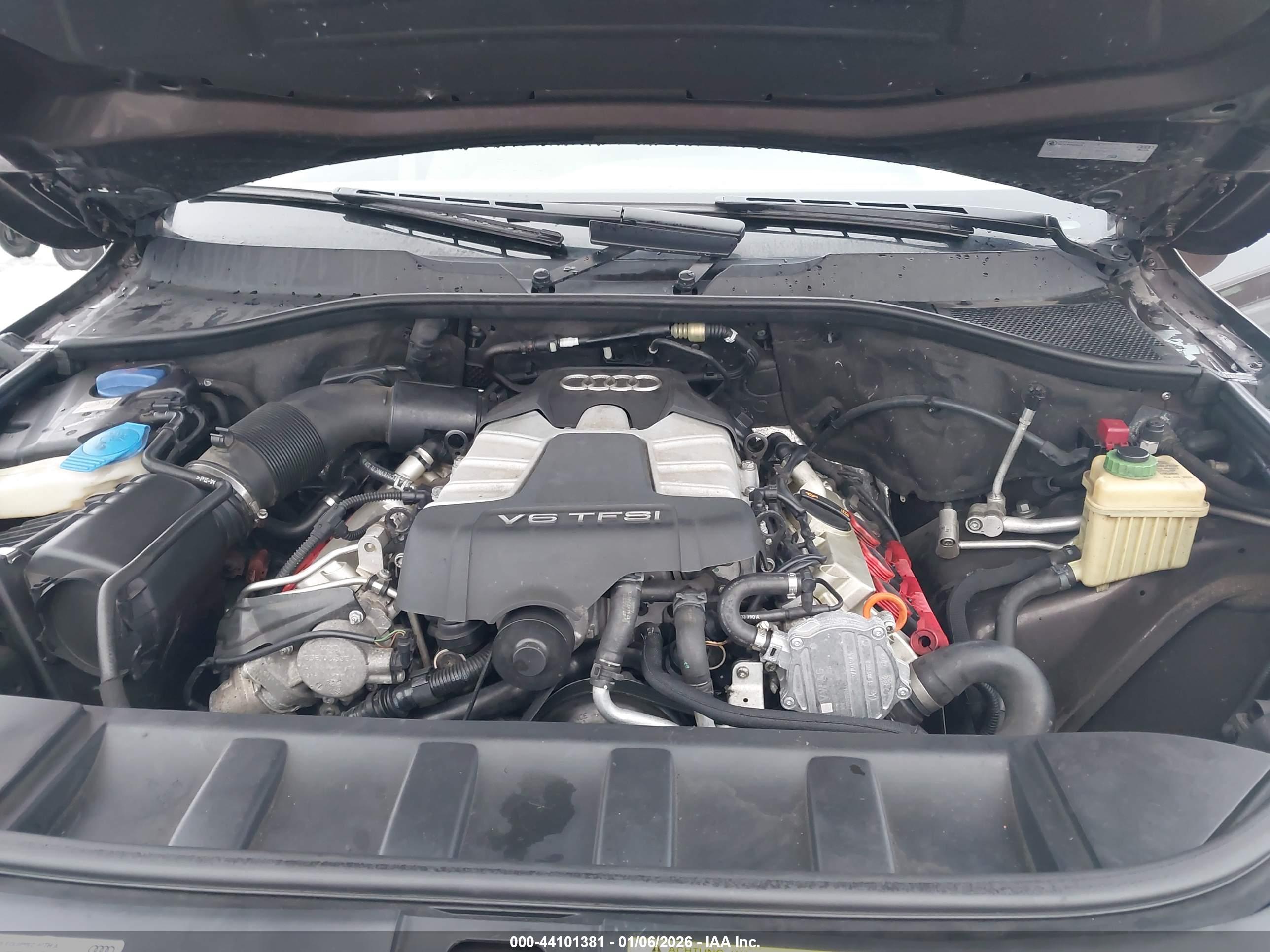 AUDI Q7 image 10