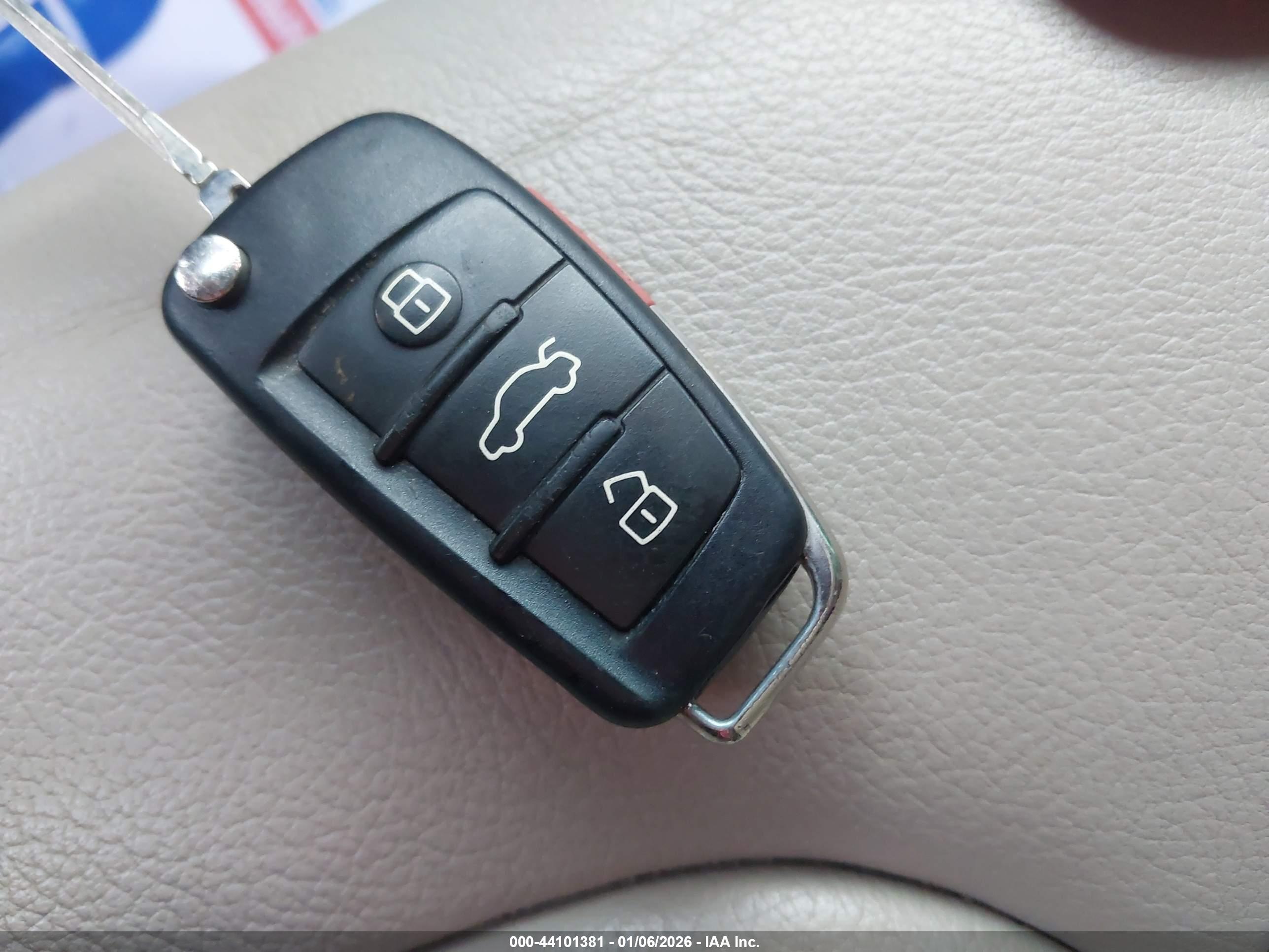 AUDI Q7 image 11
