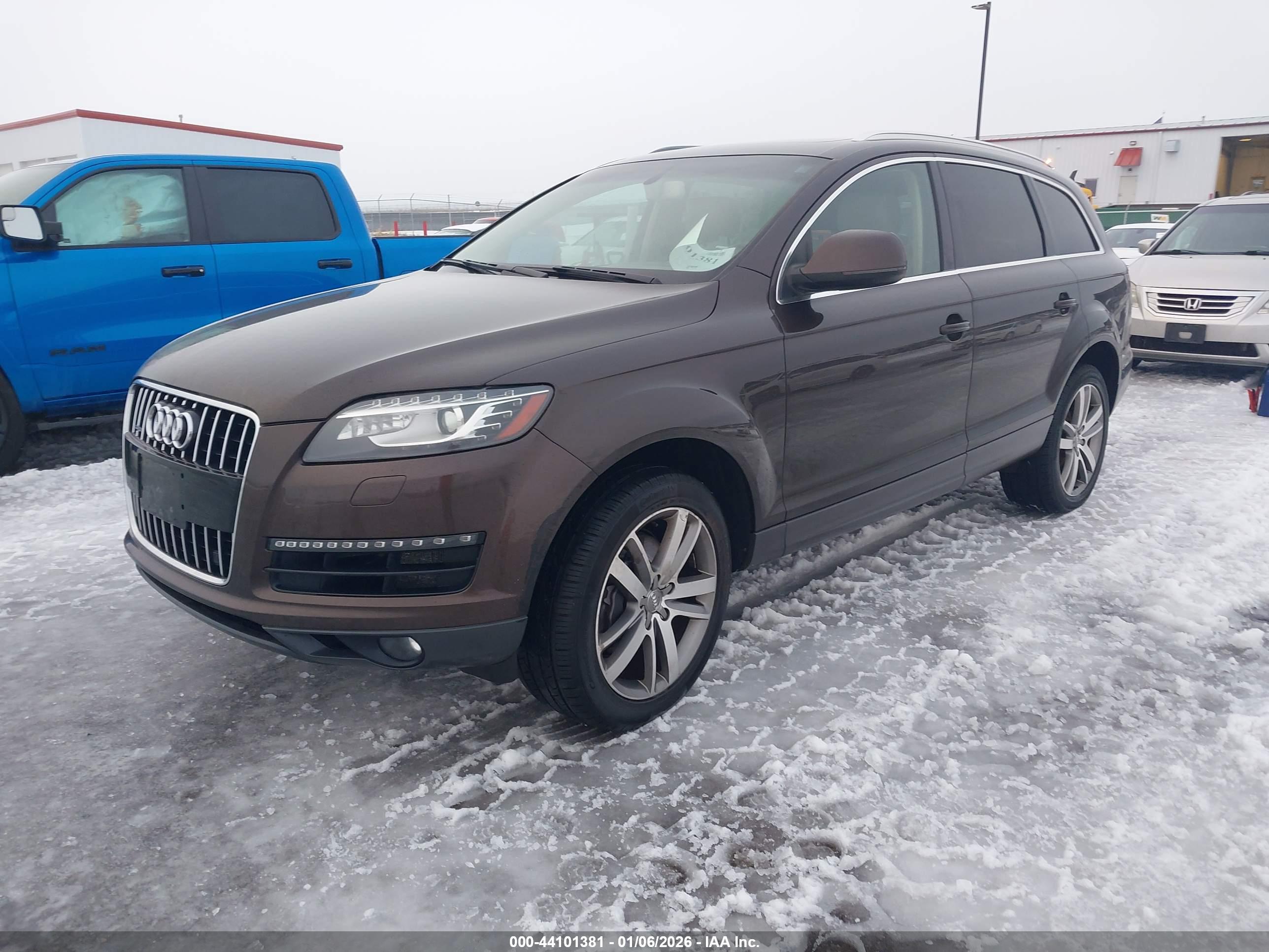 AUDI Q7 image 2