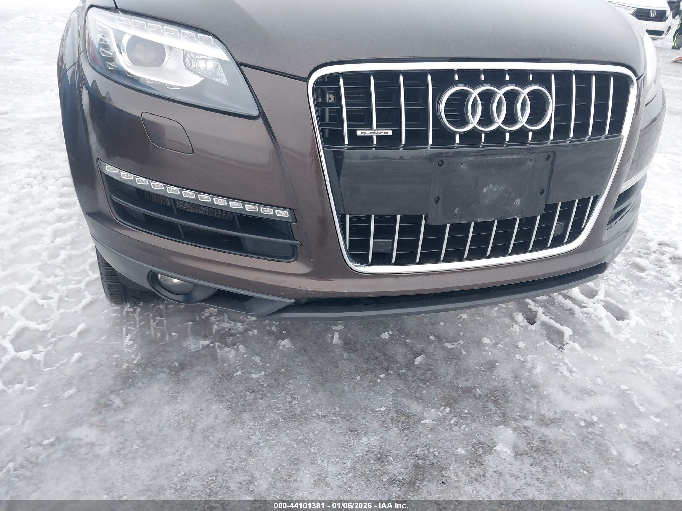 AUDI Q7 image 6